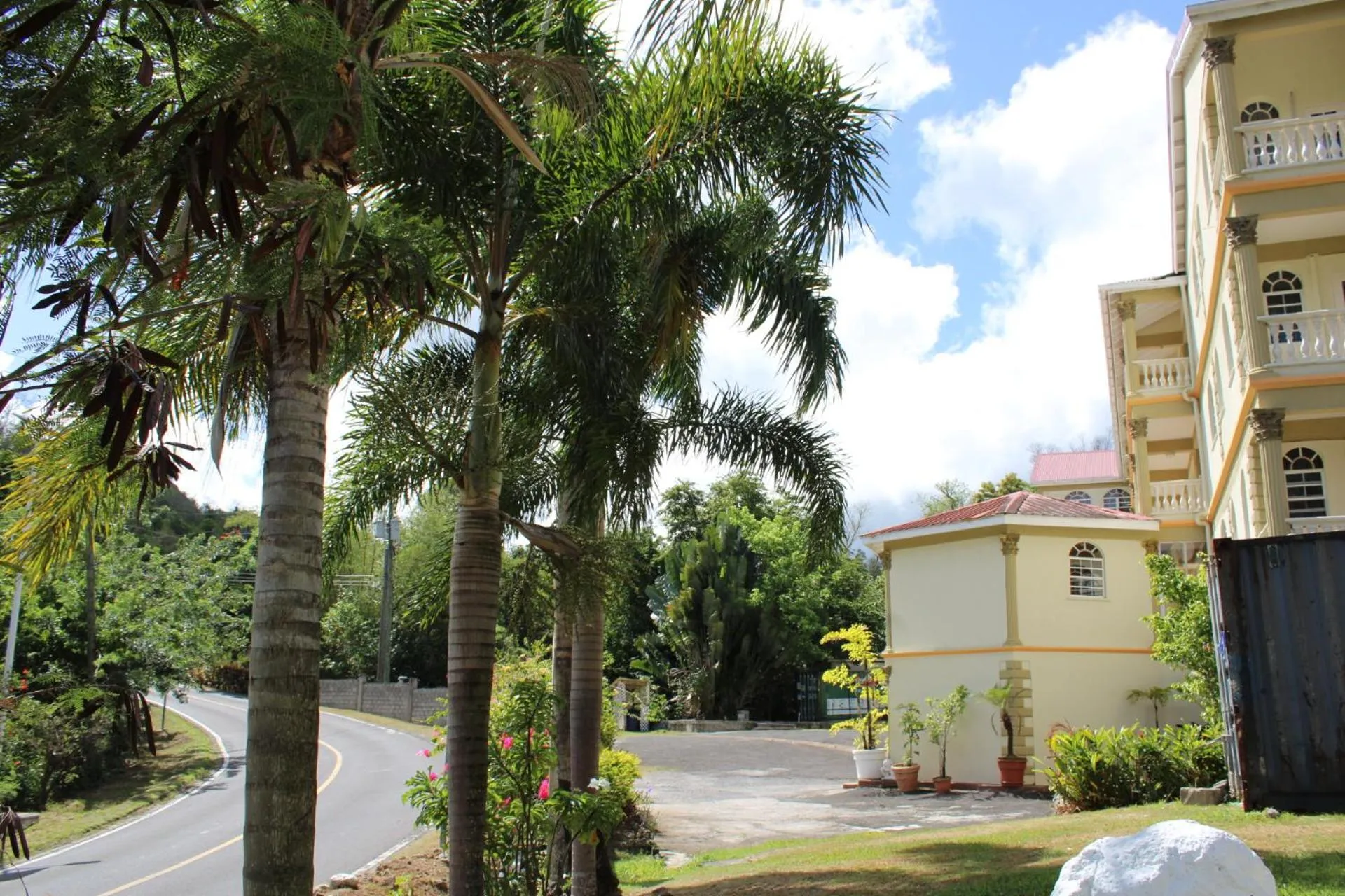 Property building in Rejens Hotel