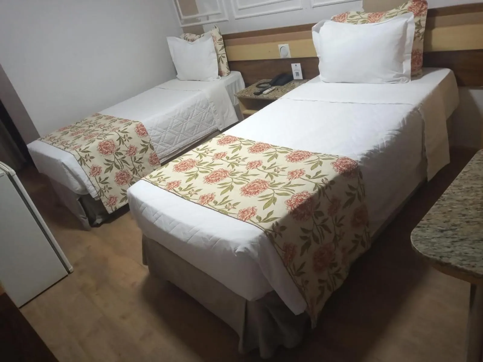 Bed in Laguna Plaza Hotel