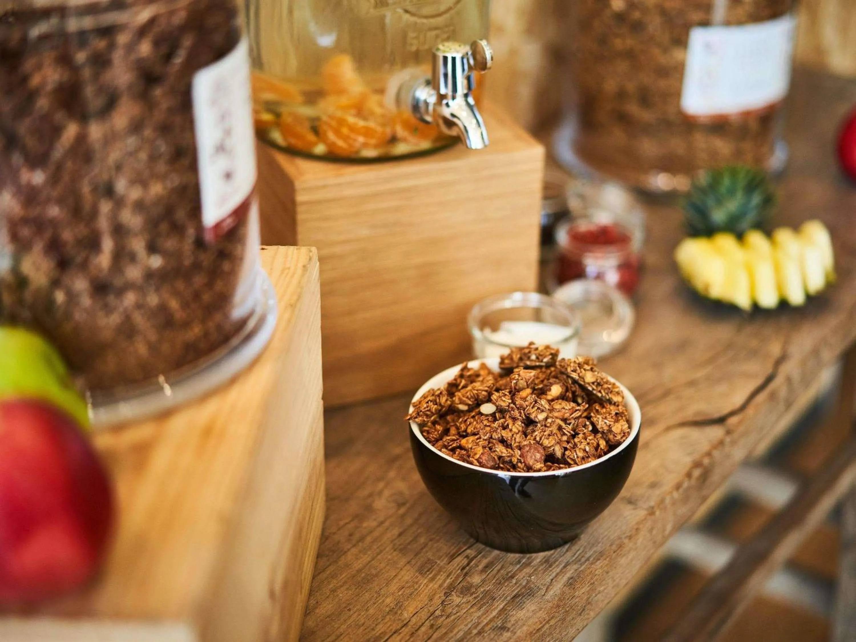 Breakfast in Mercure Lyon Genas Eurexpo