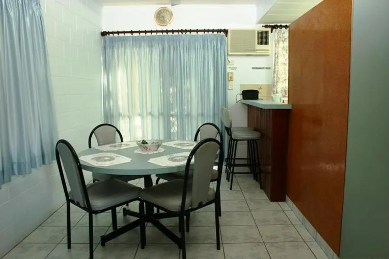 Sky View Units Bowen