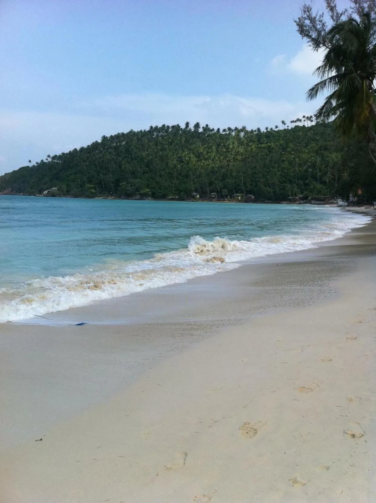 Beach in Reggae Village Haad Salad