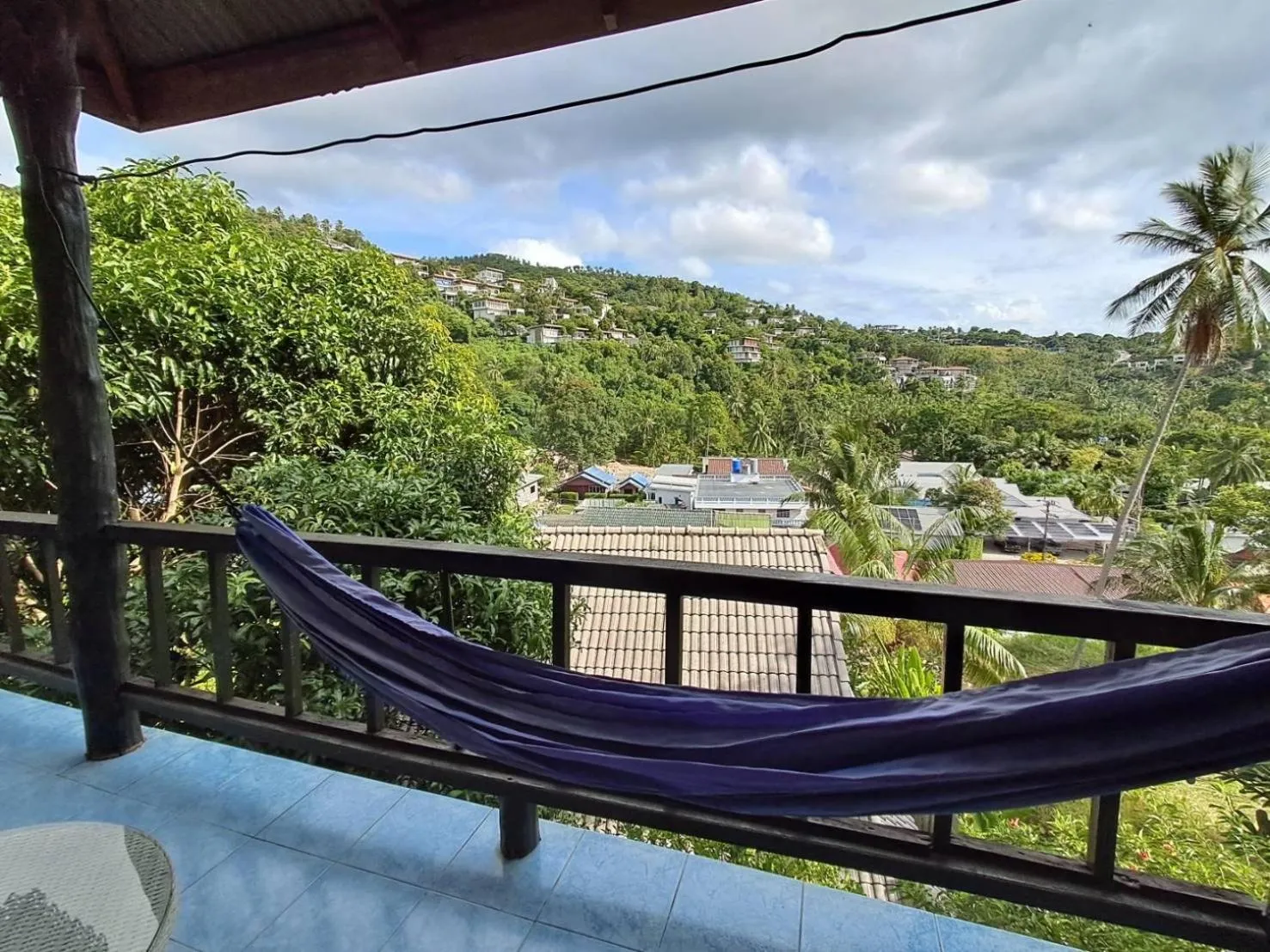 Reggae Village Haad Salad