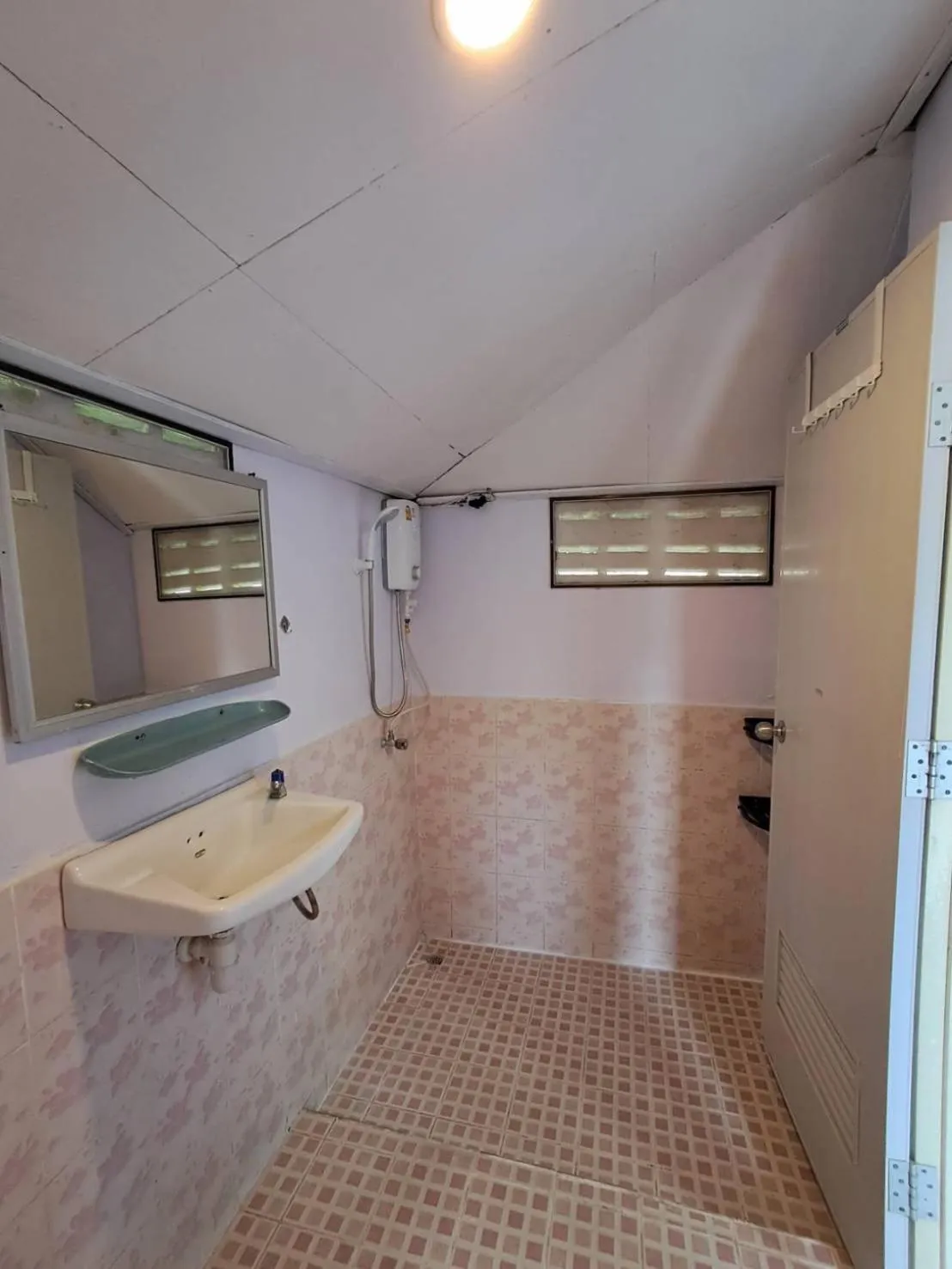 Reggae Village Haad Salad