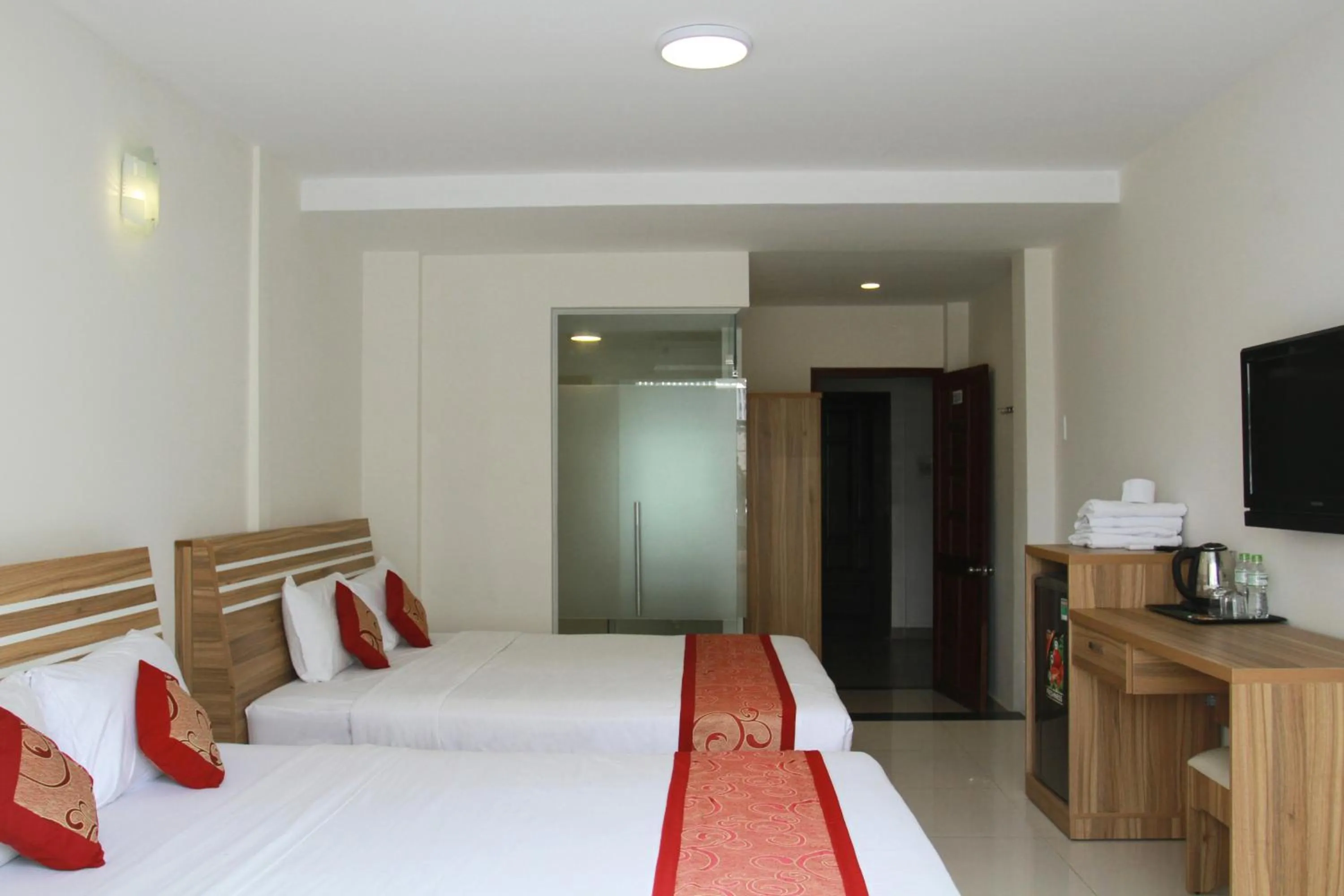 Photo of the whole room, Bed in Ngoc Minh Hotel