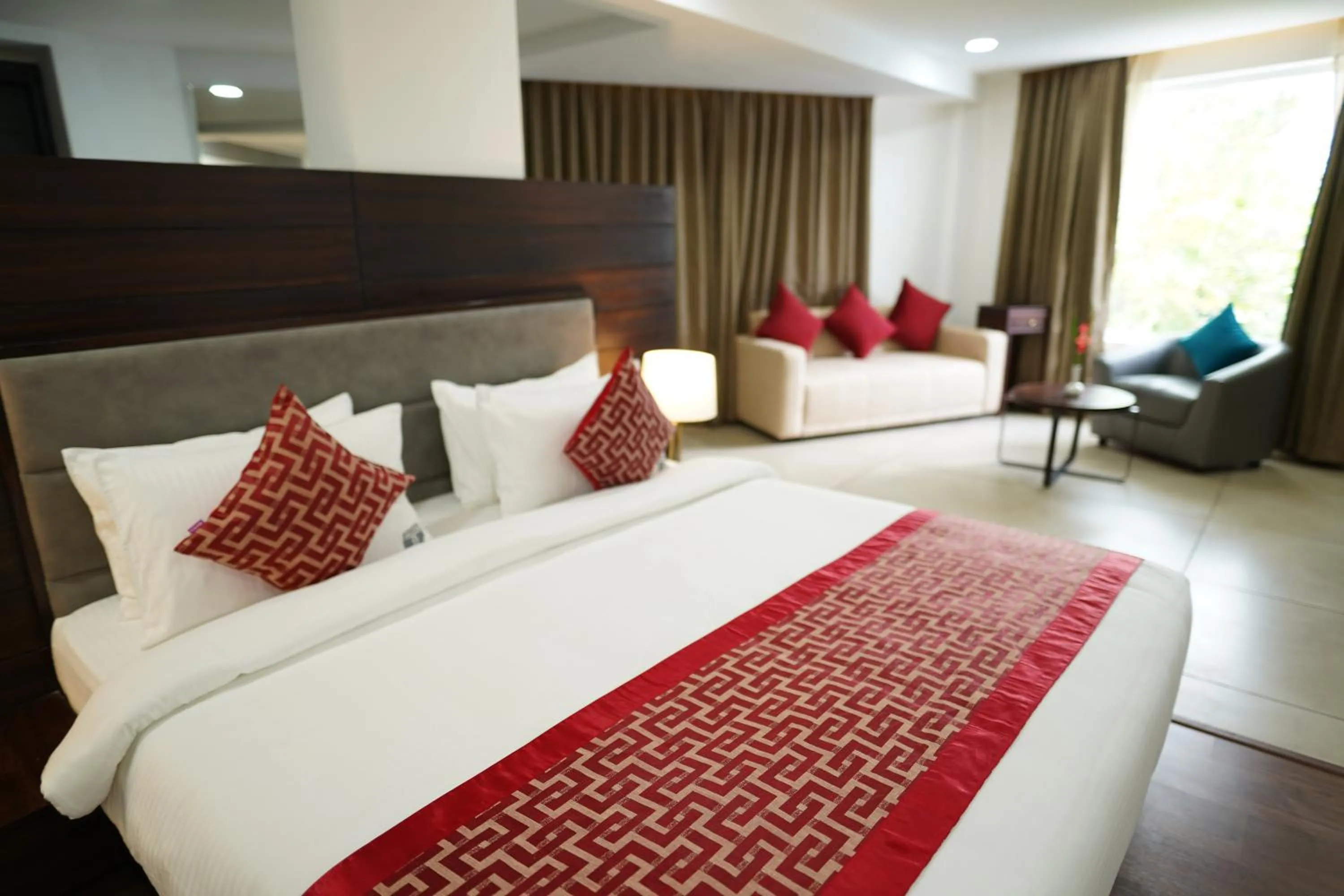 Bed in The Terrace by Ladder Mgd by Citrine