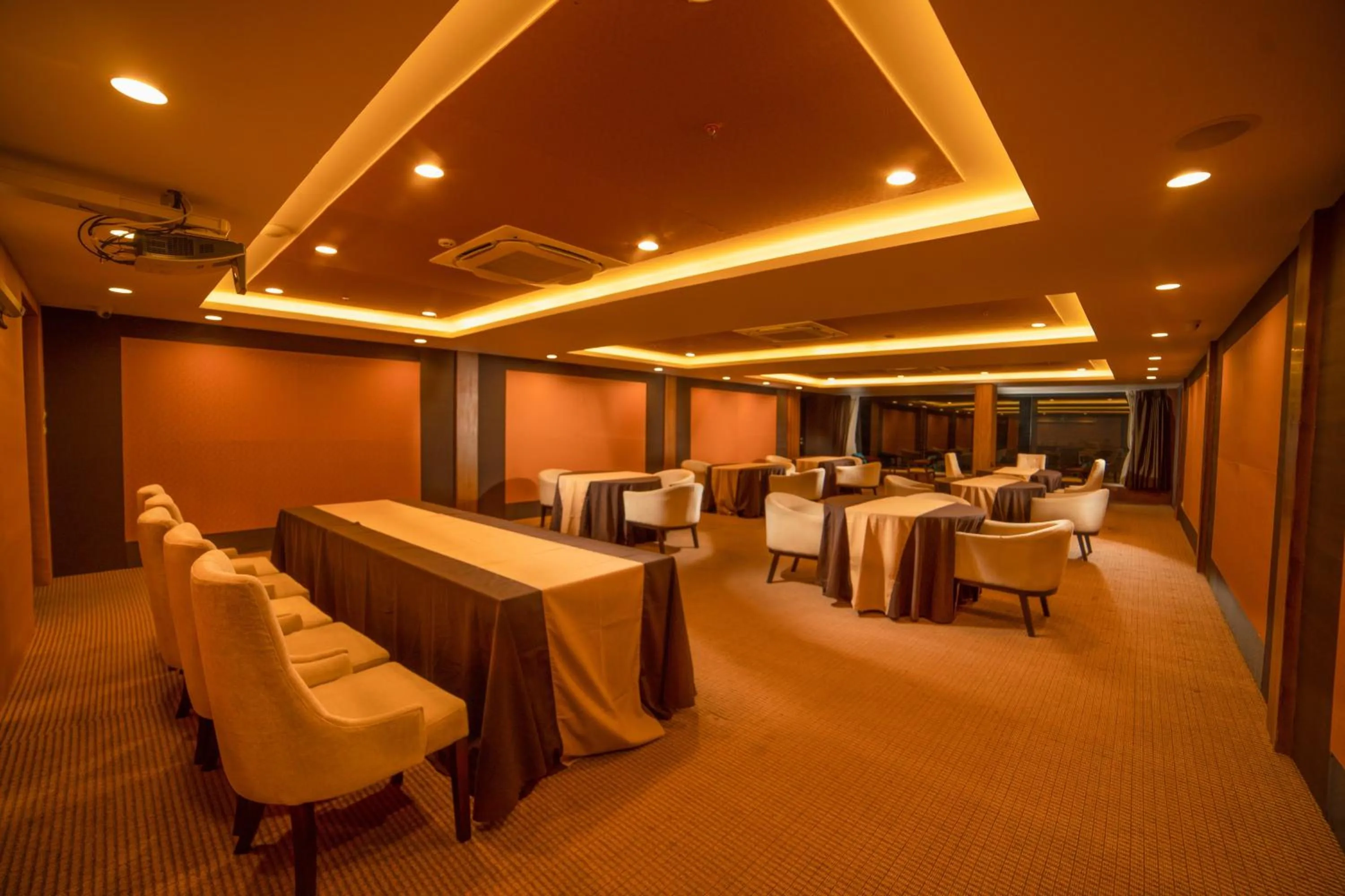 Banquet/Function facilities in The Terrace by Ladder Mgd by Citrine