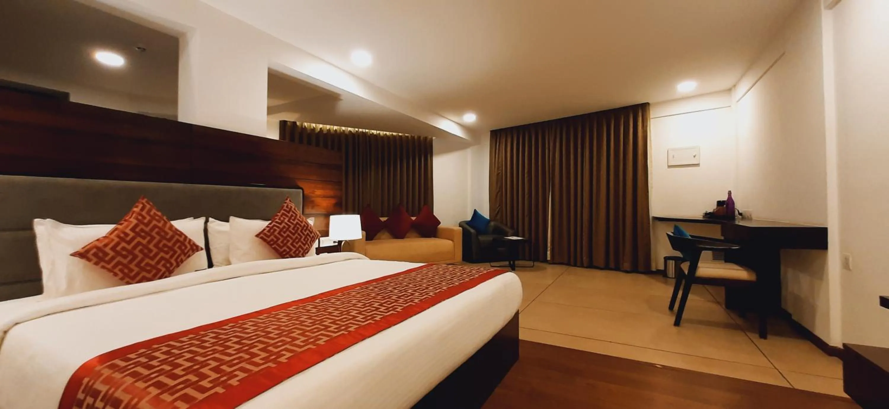 Bed in The Terrace by Ladder Mgd by Citrine