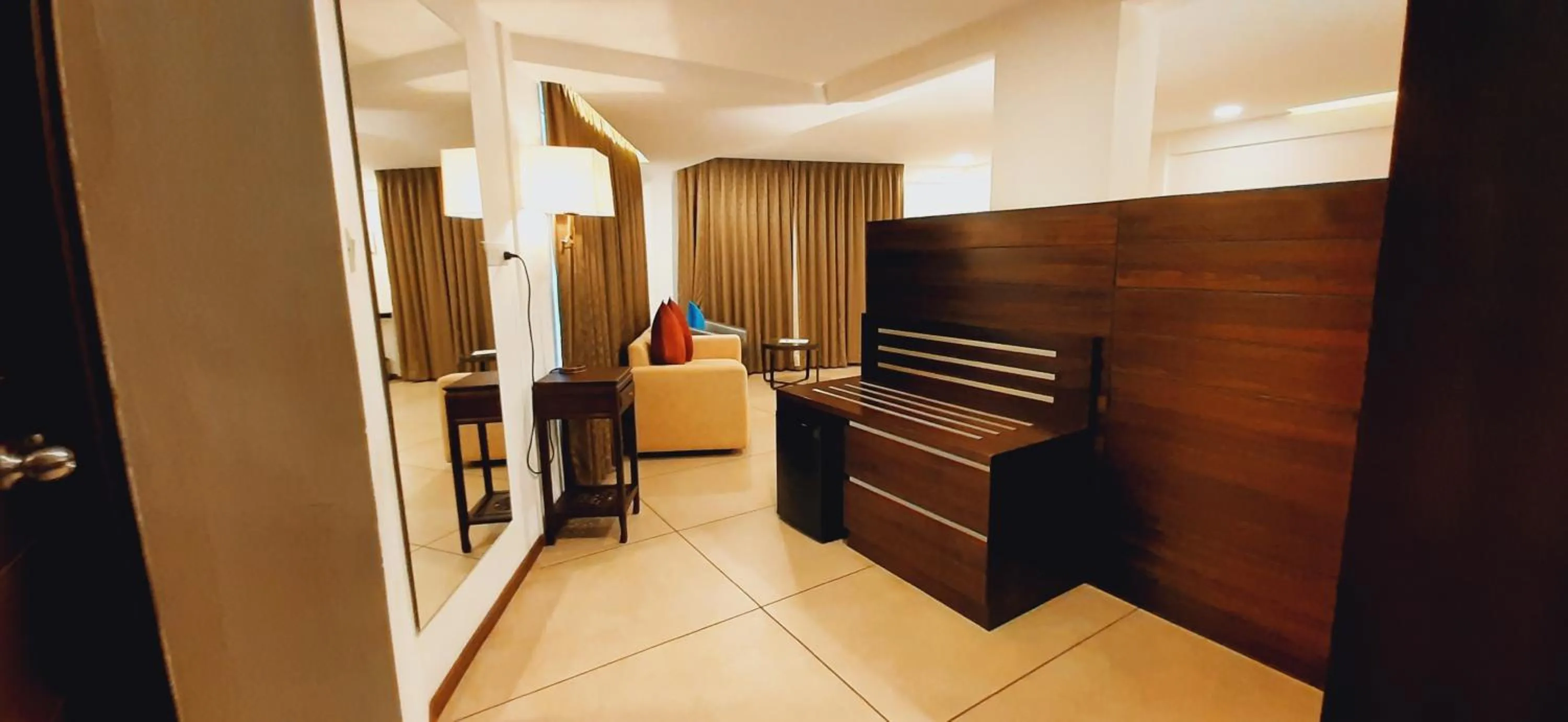 Photo of the whole room in The Terrace by Ladder Mgd by Citrine