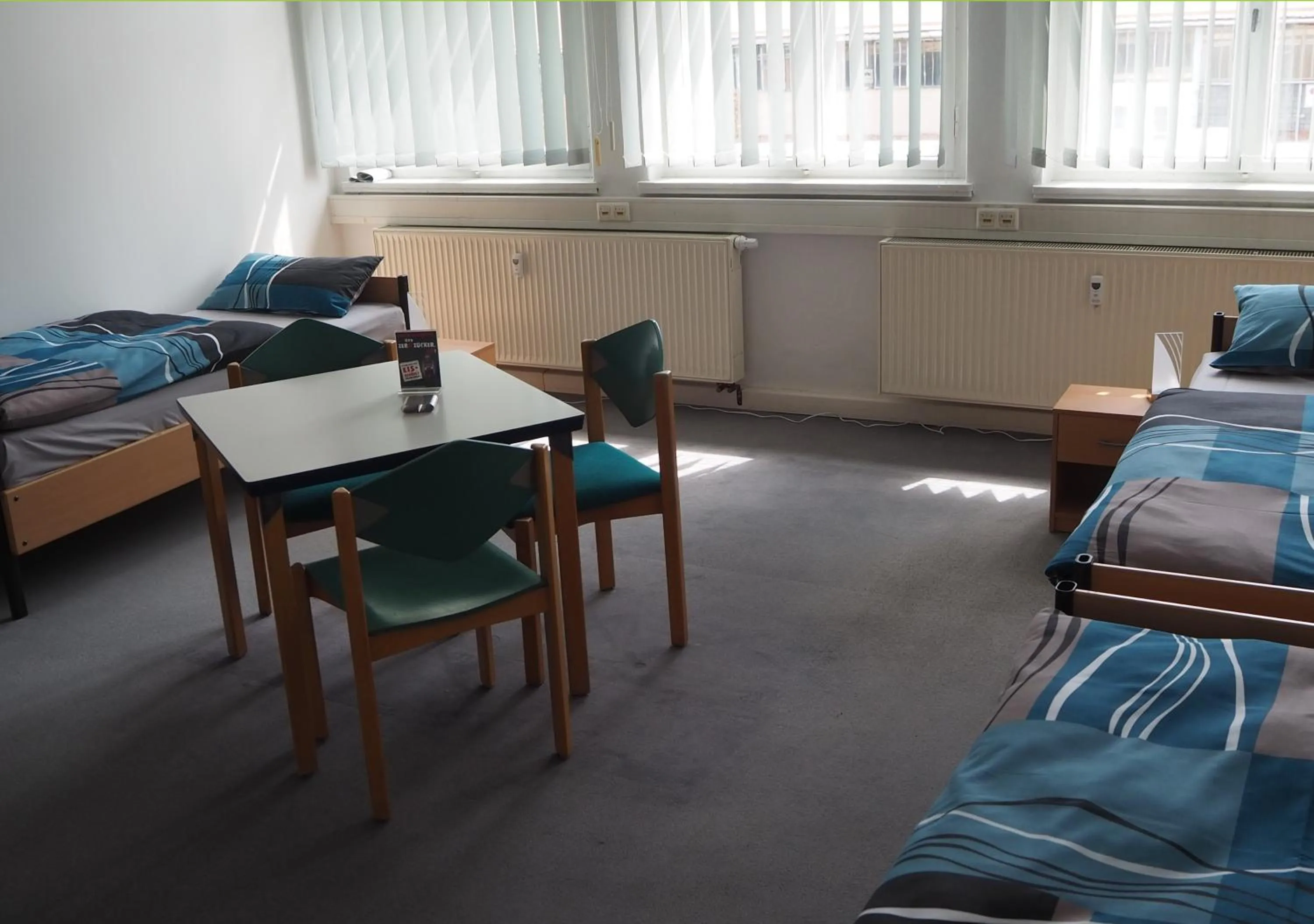 Photo of the whole room, Bed in Hostel jo-si