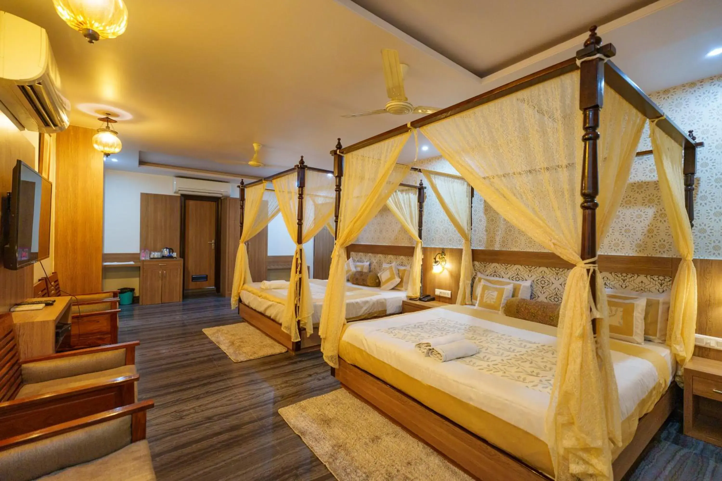 Deluxe Family Suite in Trimrooms Mount Blue Deluxe Family Suite in Trimrooms Mount Blue