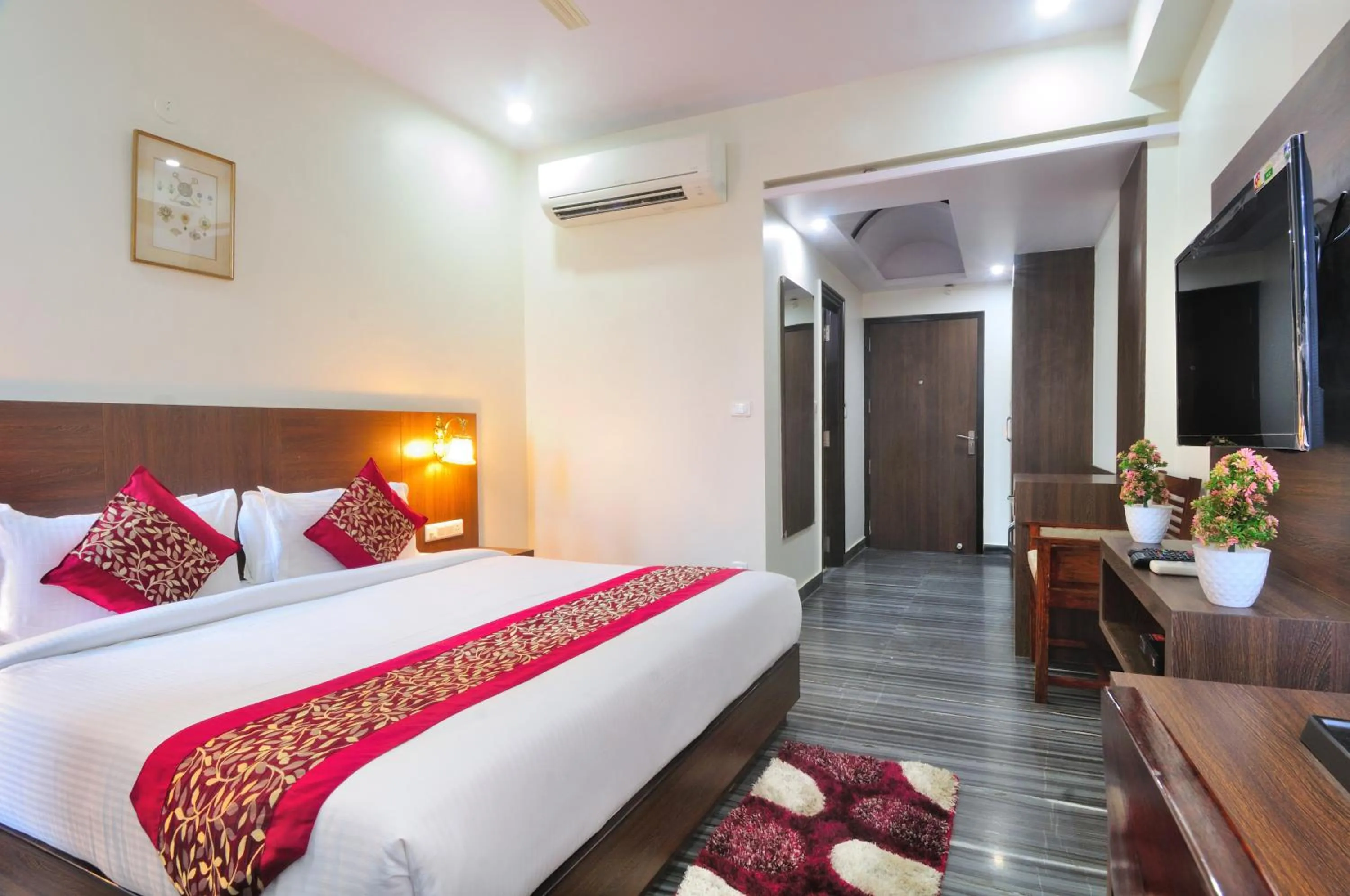 Bedroom, Bed in Trimrooms Mount Blue