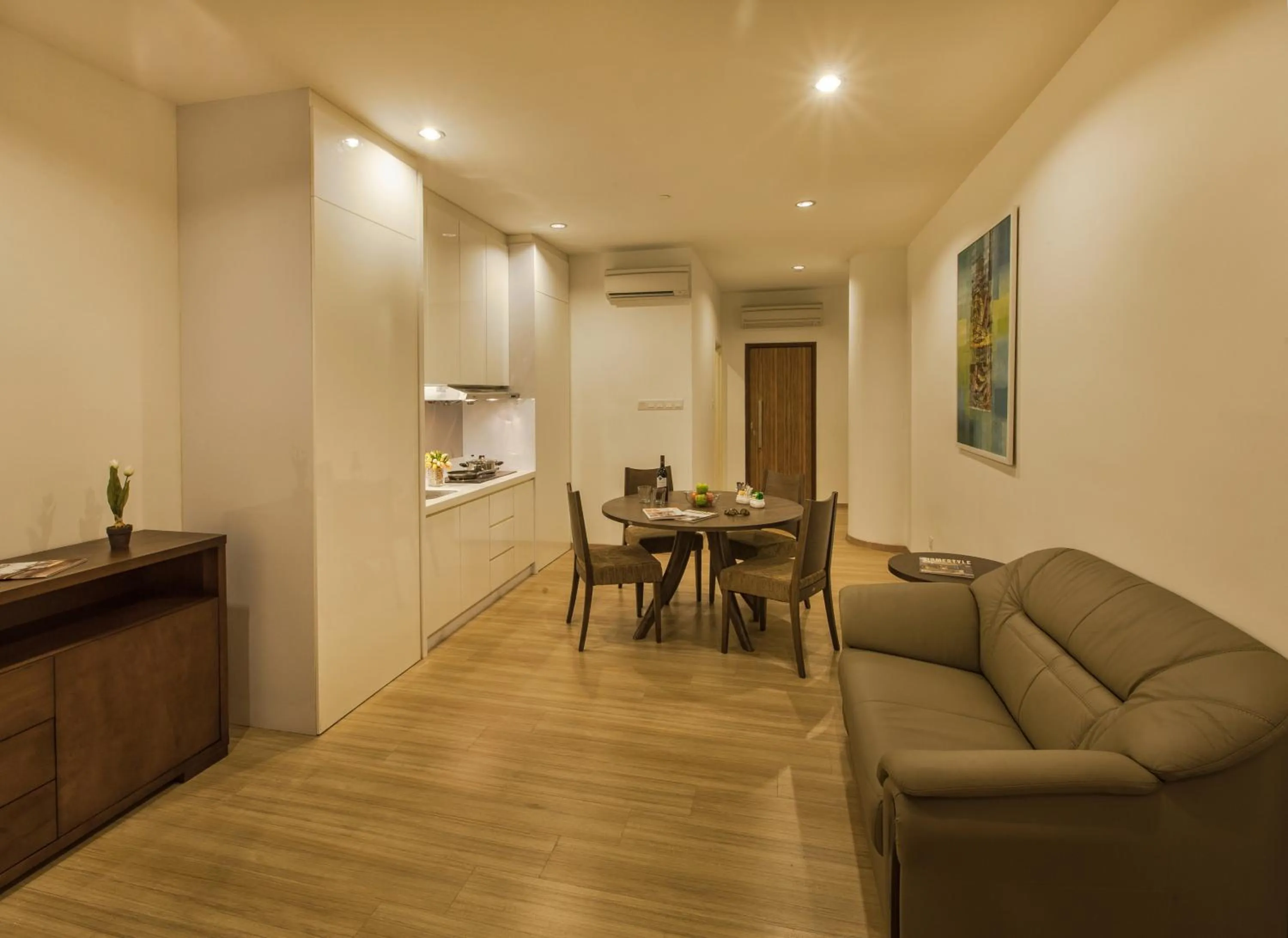 Kitchen or kitchenette in Luxfort 118 Service Suites