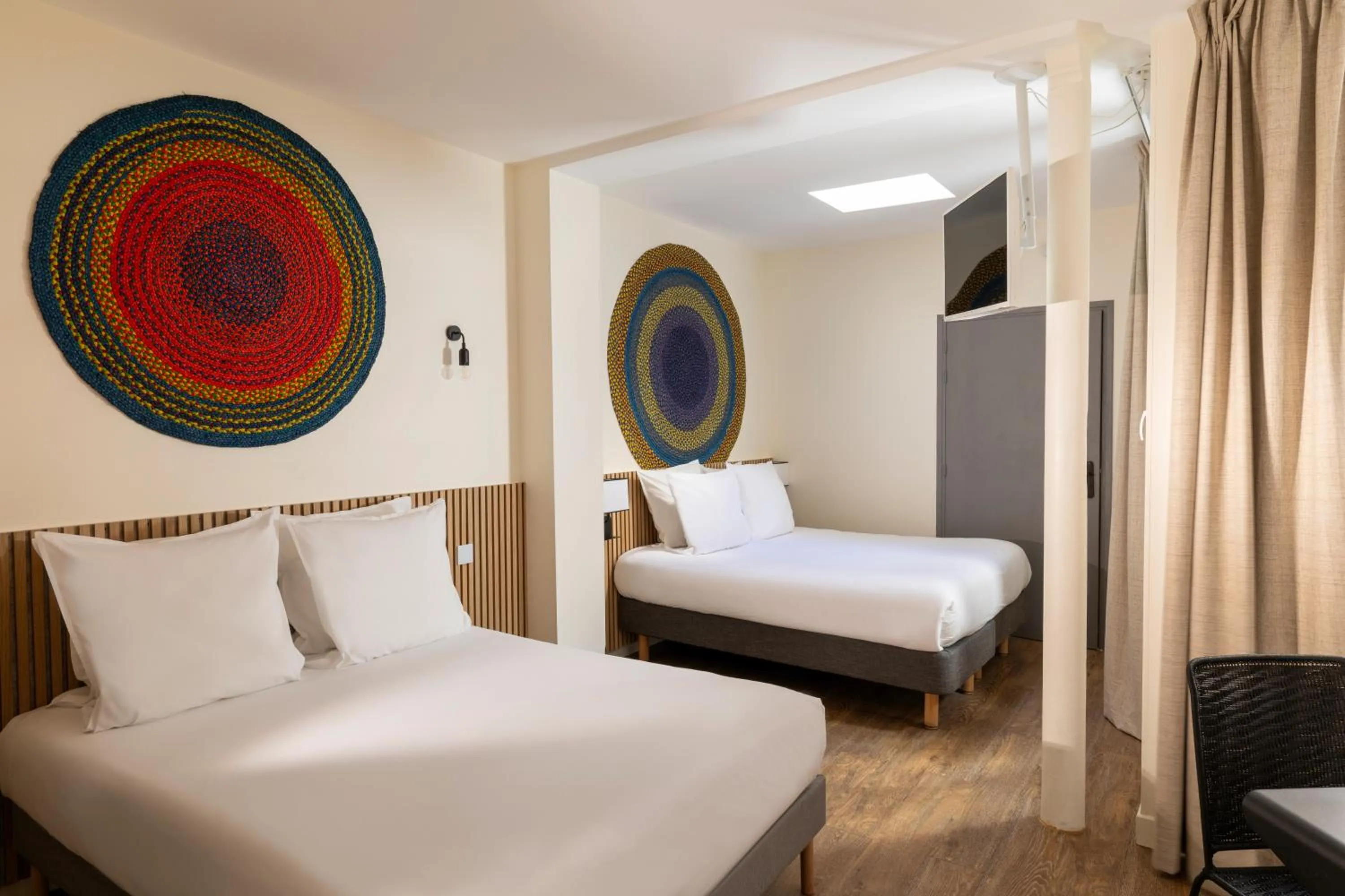 Bedroom, Bed in Hôtel Korner Etoile