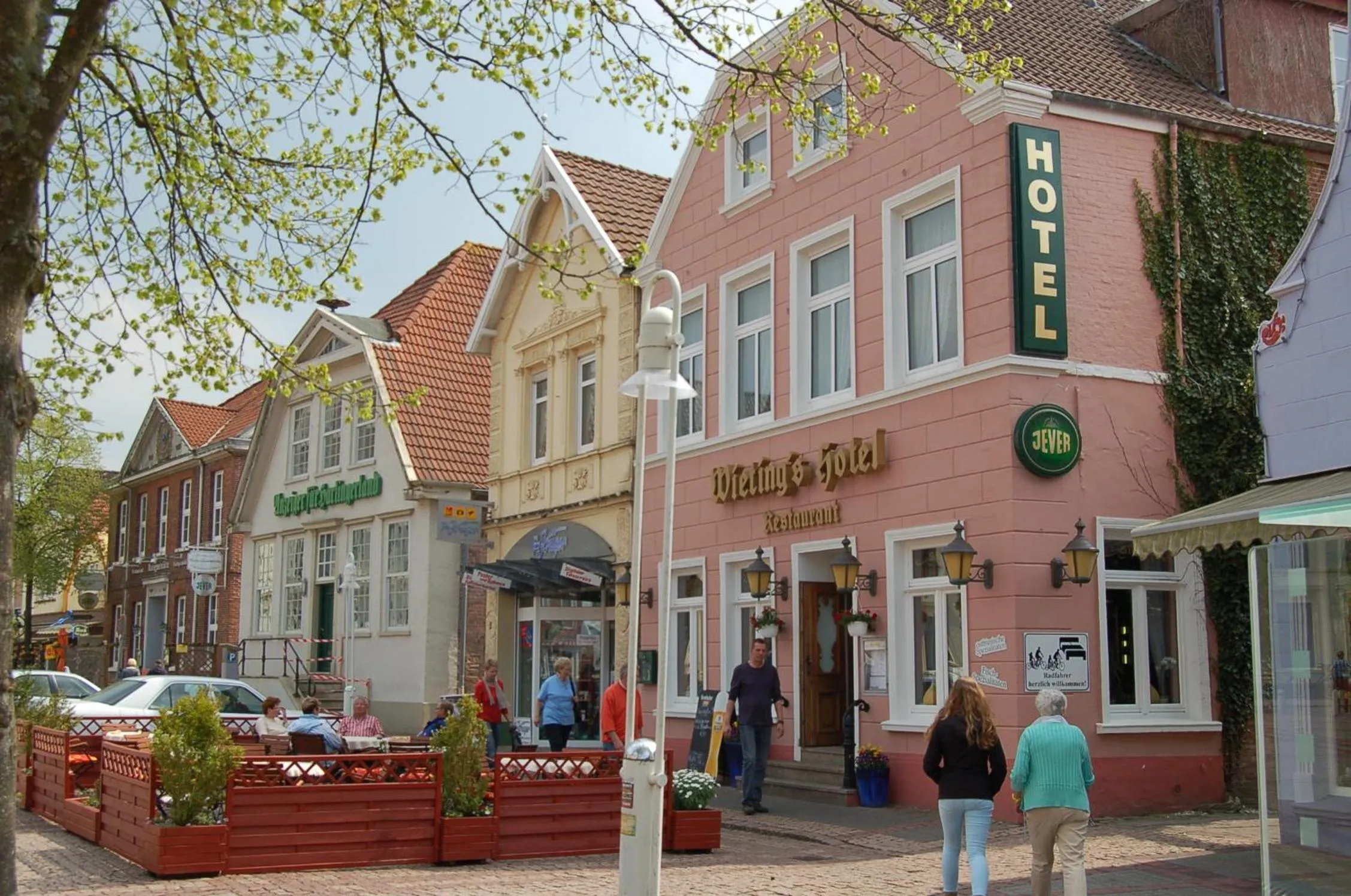 Facade/entrance in Wieting´s Hotel