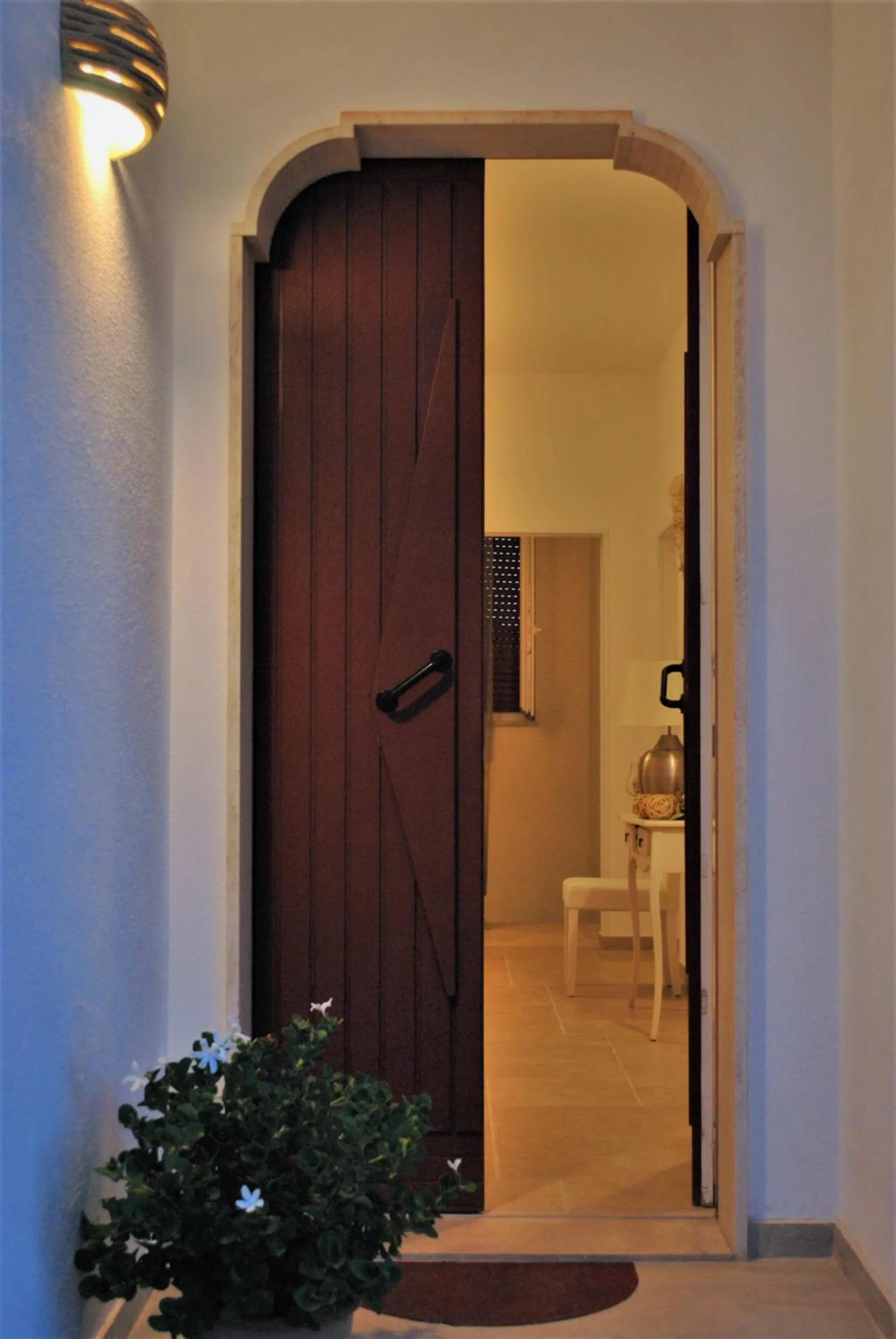 Facade/entrance in I 7 Peccati