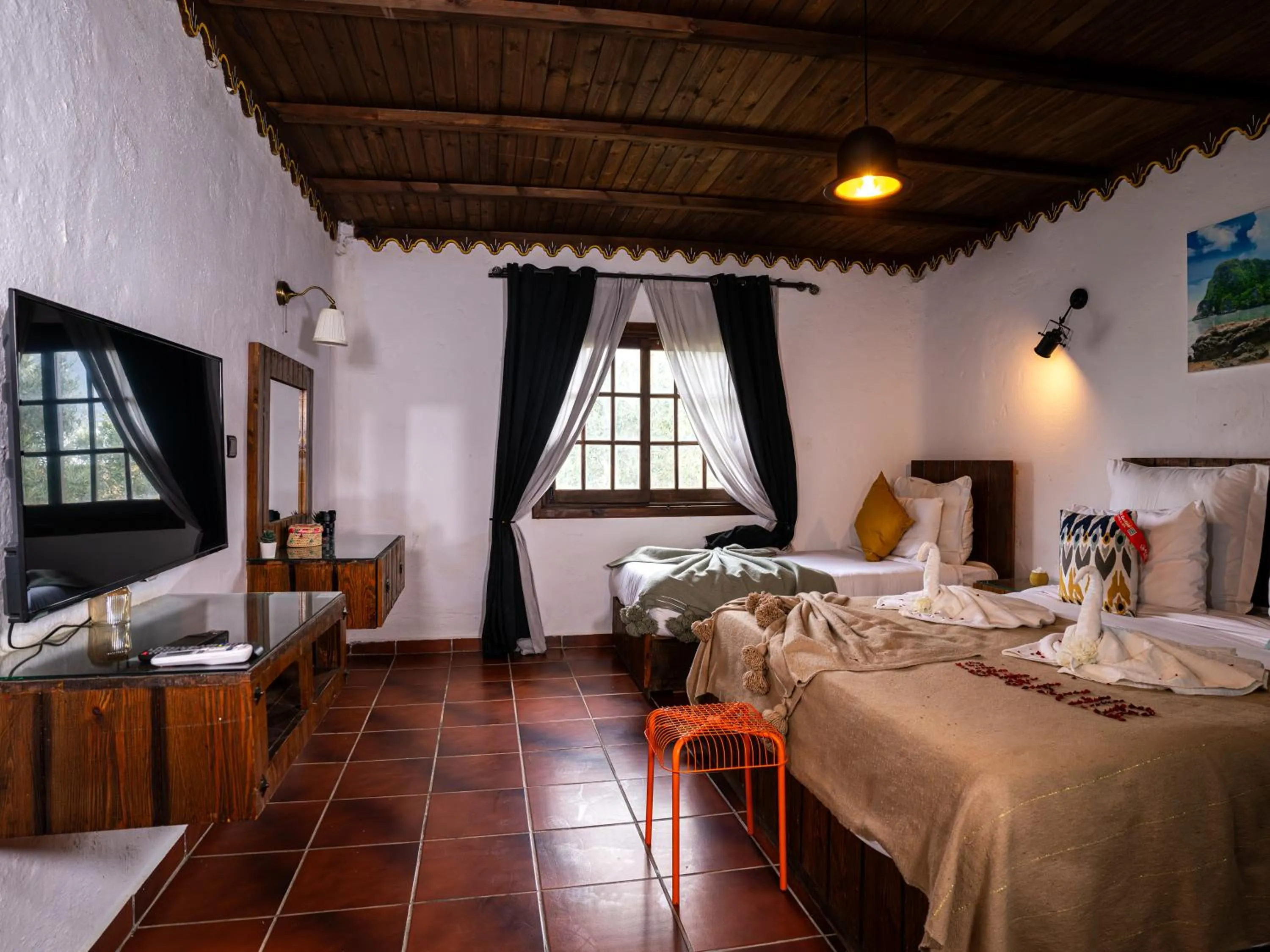 Bed in Resort Hotel El Cortijo & Spa