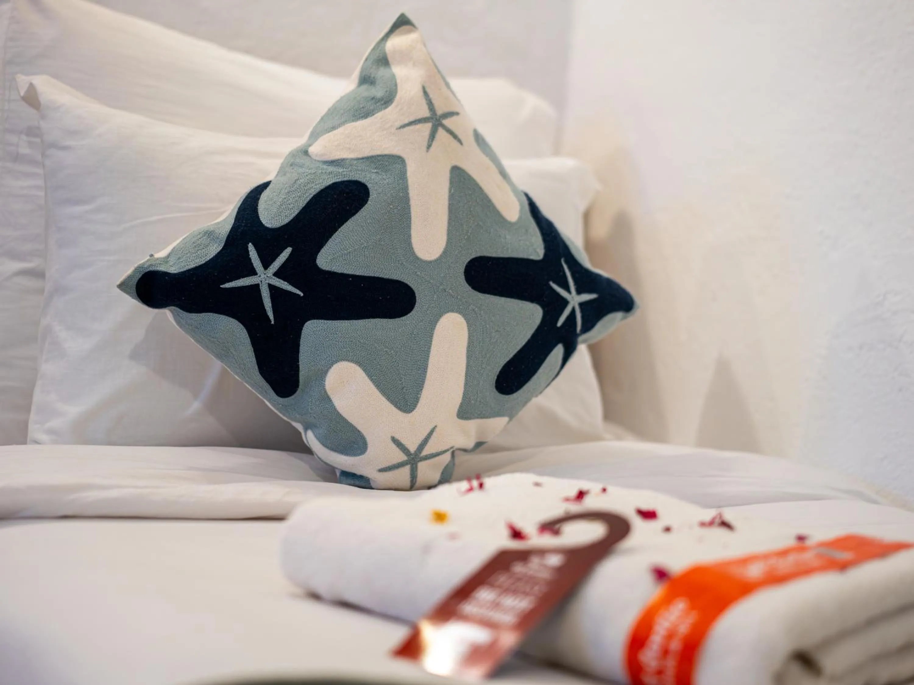 Bed in Resort Hotel El Cortijo & Spa