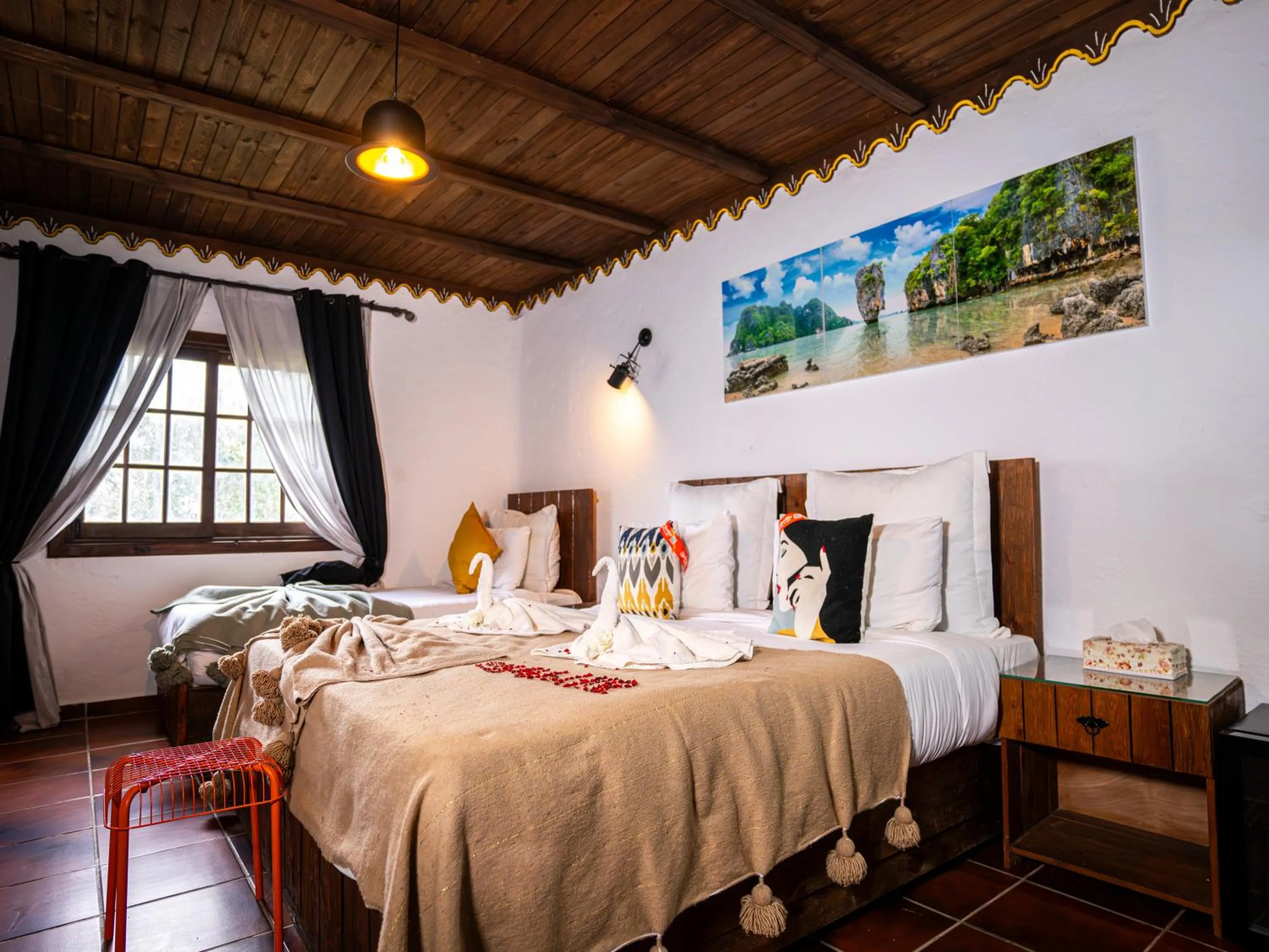 Bed in Resort Hotel El Cortijo & Spa