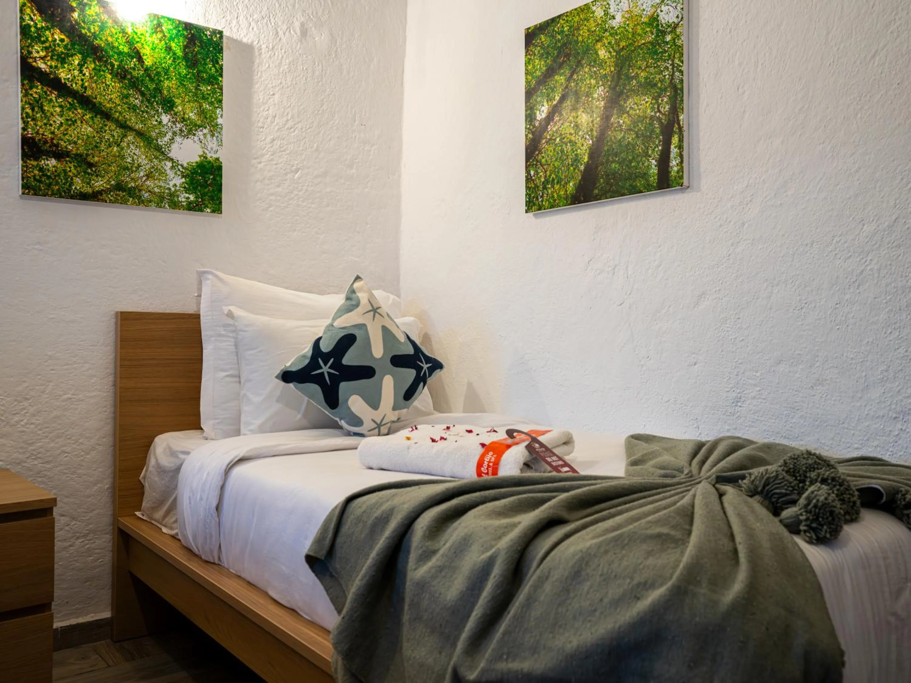 Bed in Resort Hotel El Cortijo & Spa