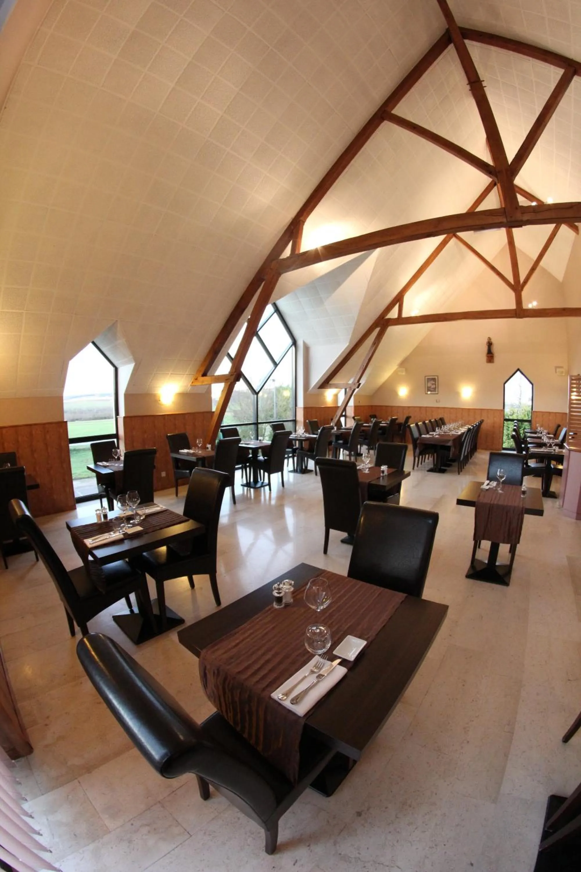 Restaurant/places to eat in Auberge De Bourgogne