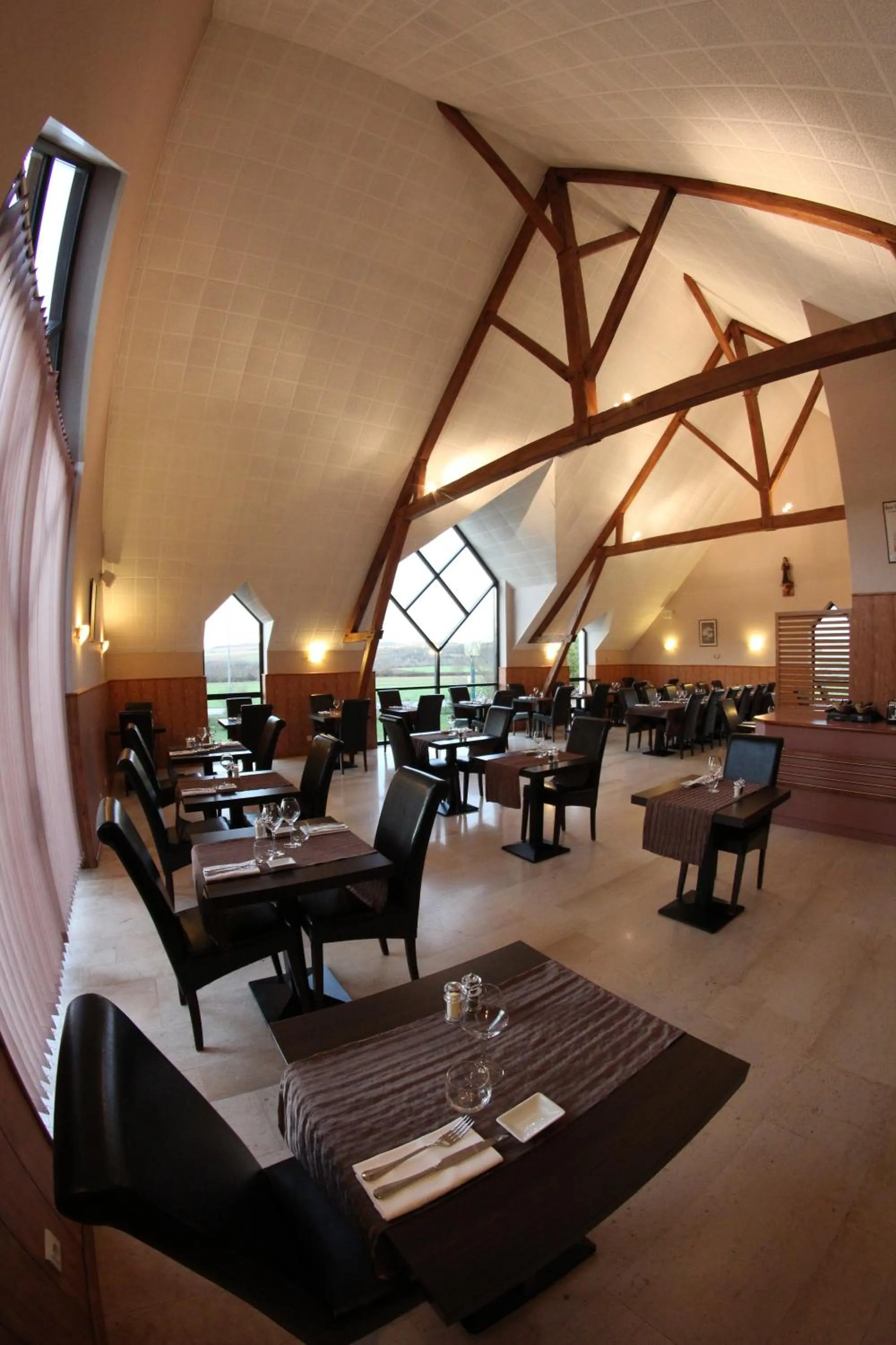 Restaurant/places to eat in Auberge De Bourgogne