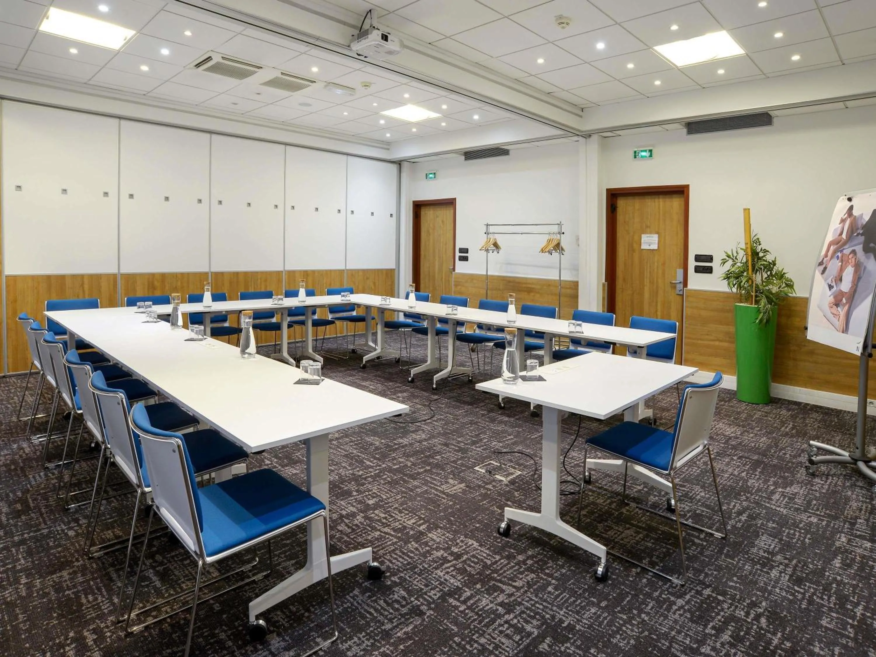 Meeting/conference room in Novotel Toulouse Purpan Aéroport