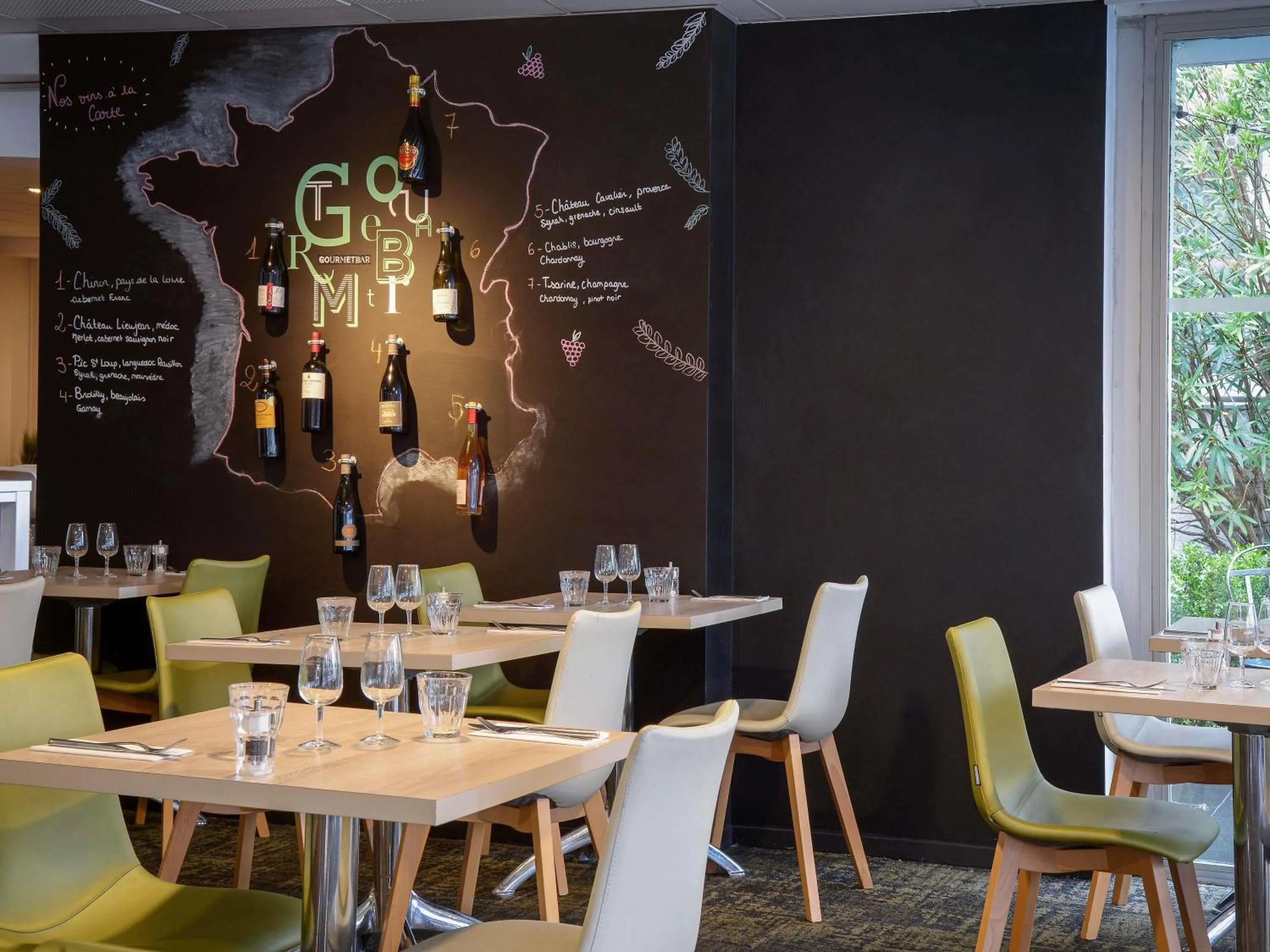 Restaurant/places to eat in Novotel Toulouse Purpan Aéroport