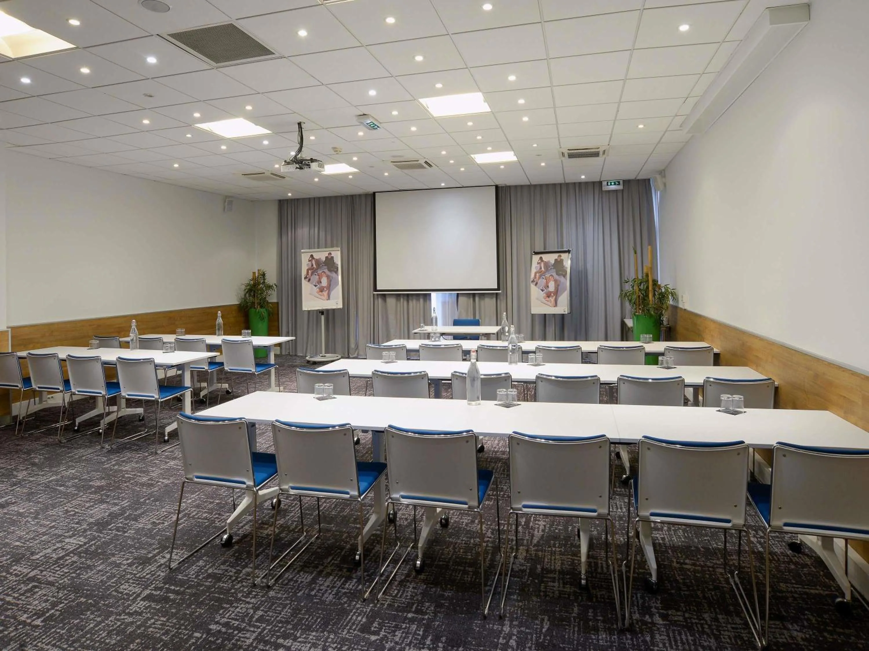 Meeting/conference room in Novotel Toulouse Purpan Aéroport