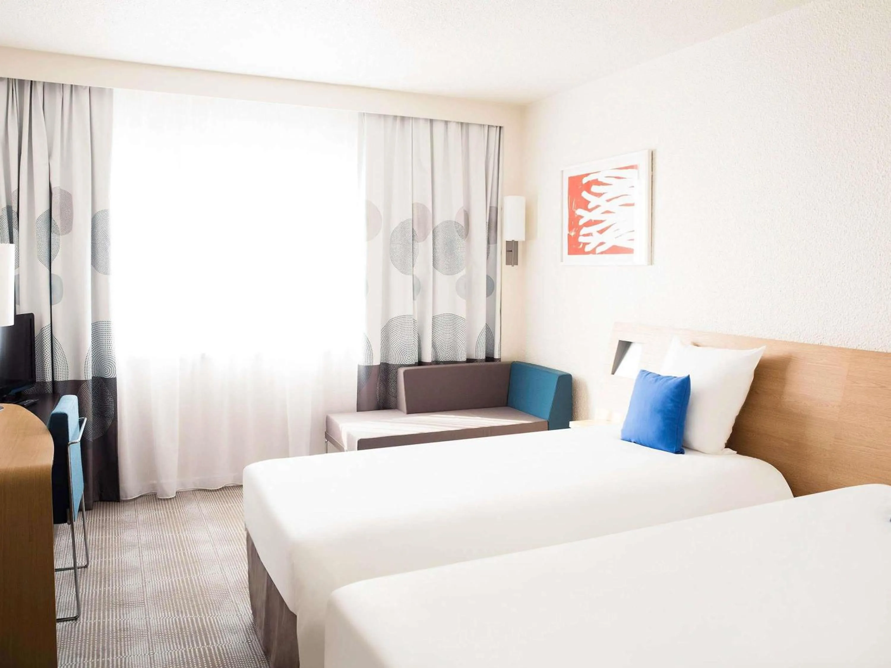 Bedroom, Bed in Novotel Toulouse Purpan Aéroport