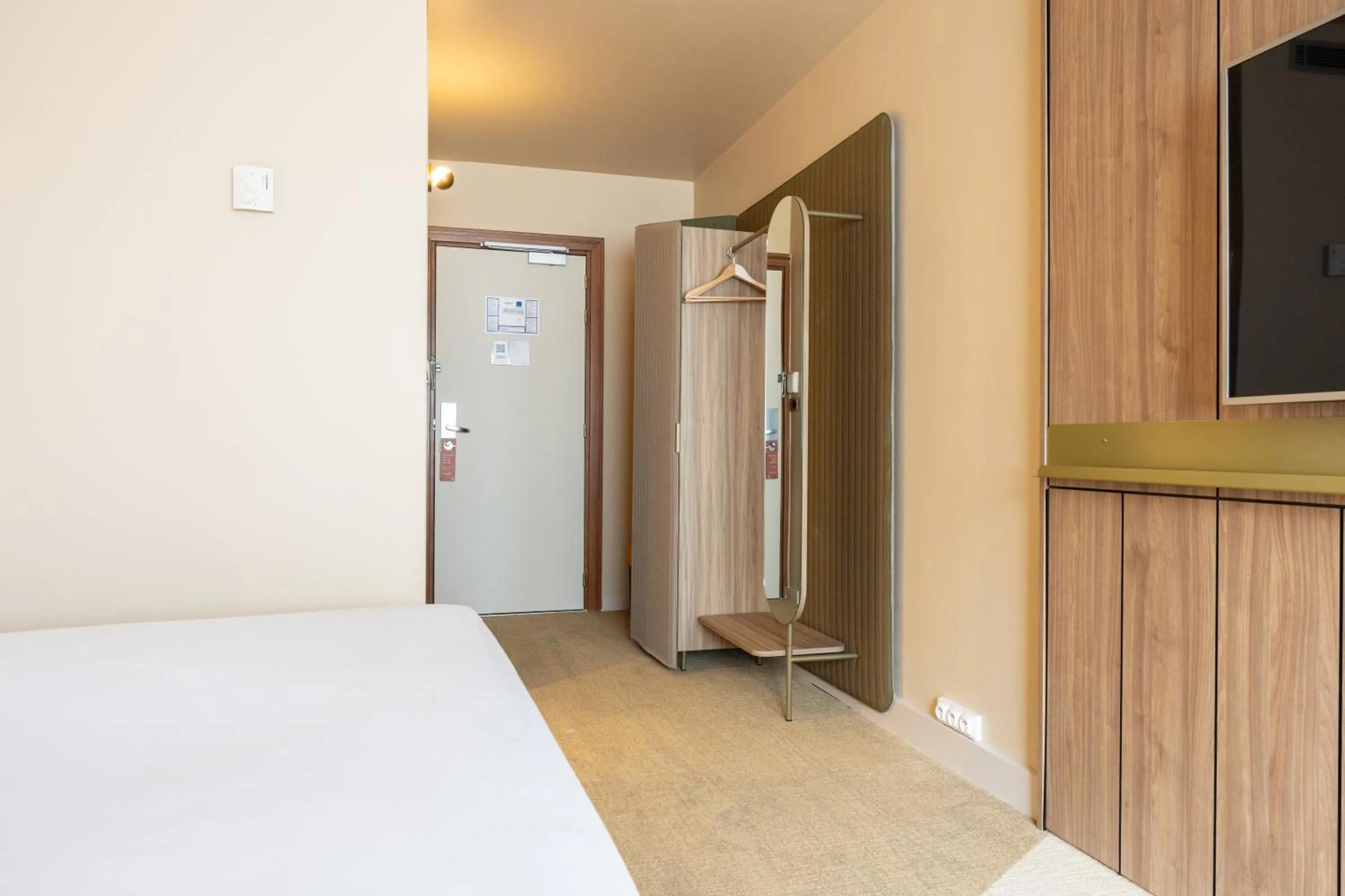 Bedroom, Bed in Novotel Toulouse Purpan Aéroport