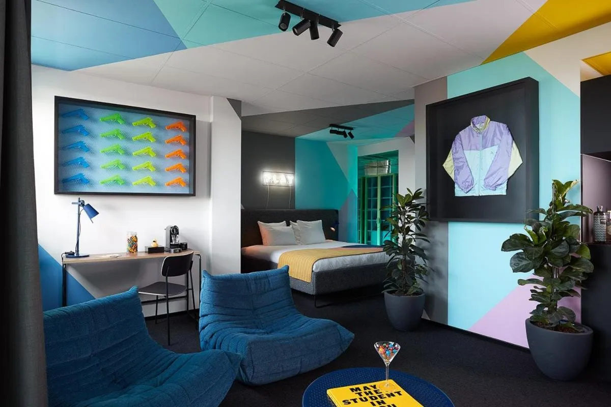 Spa and wellness centre/facilities, Bed in The Social Hub Rotterdam