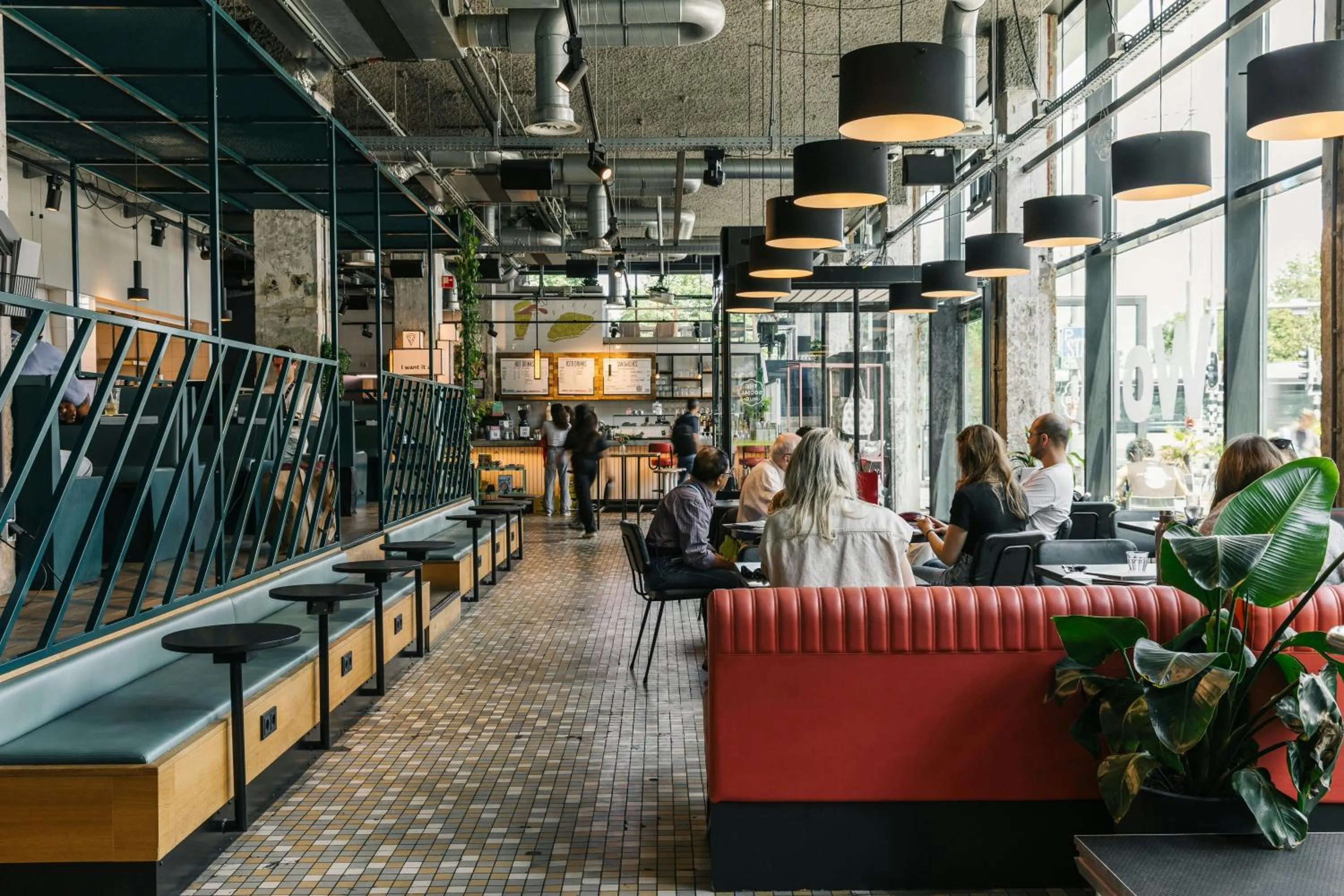 Restaurant/places to eat in The Social Hub Rotterdam
