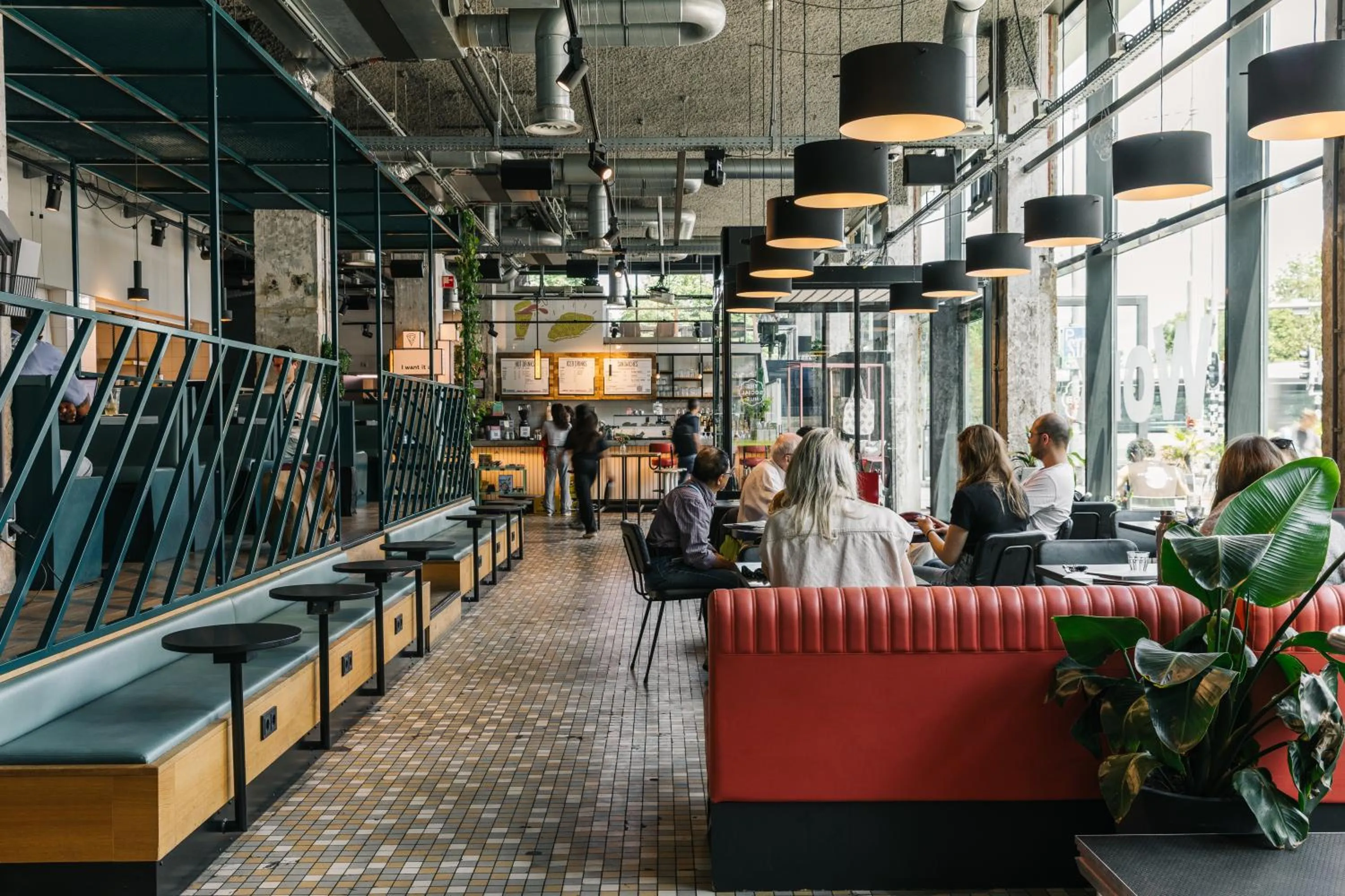 Restaurant/places to eat in The Social Hub Rotterdam