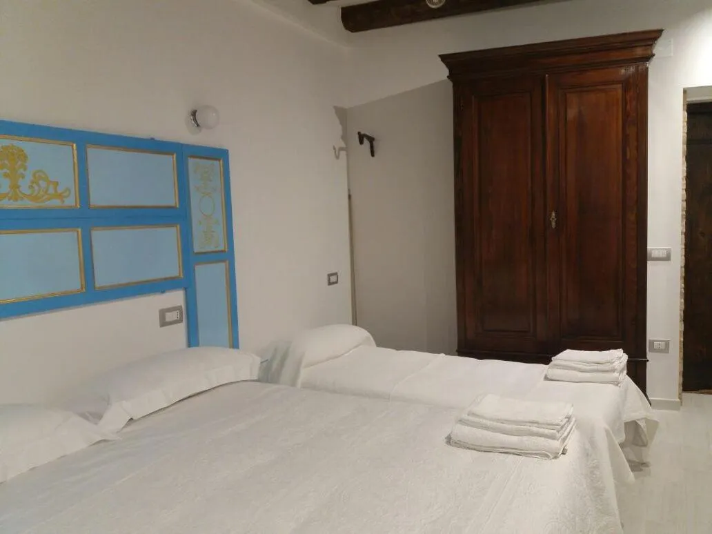 Bed in B&B Porta Santa Lucia