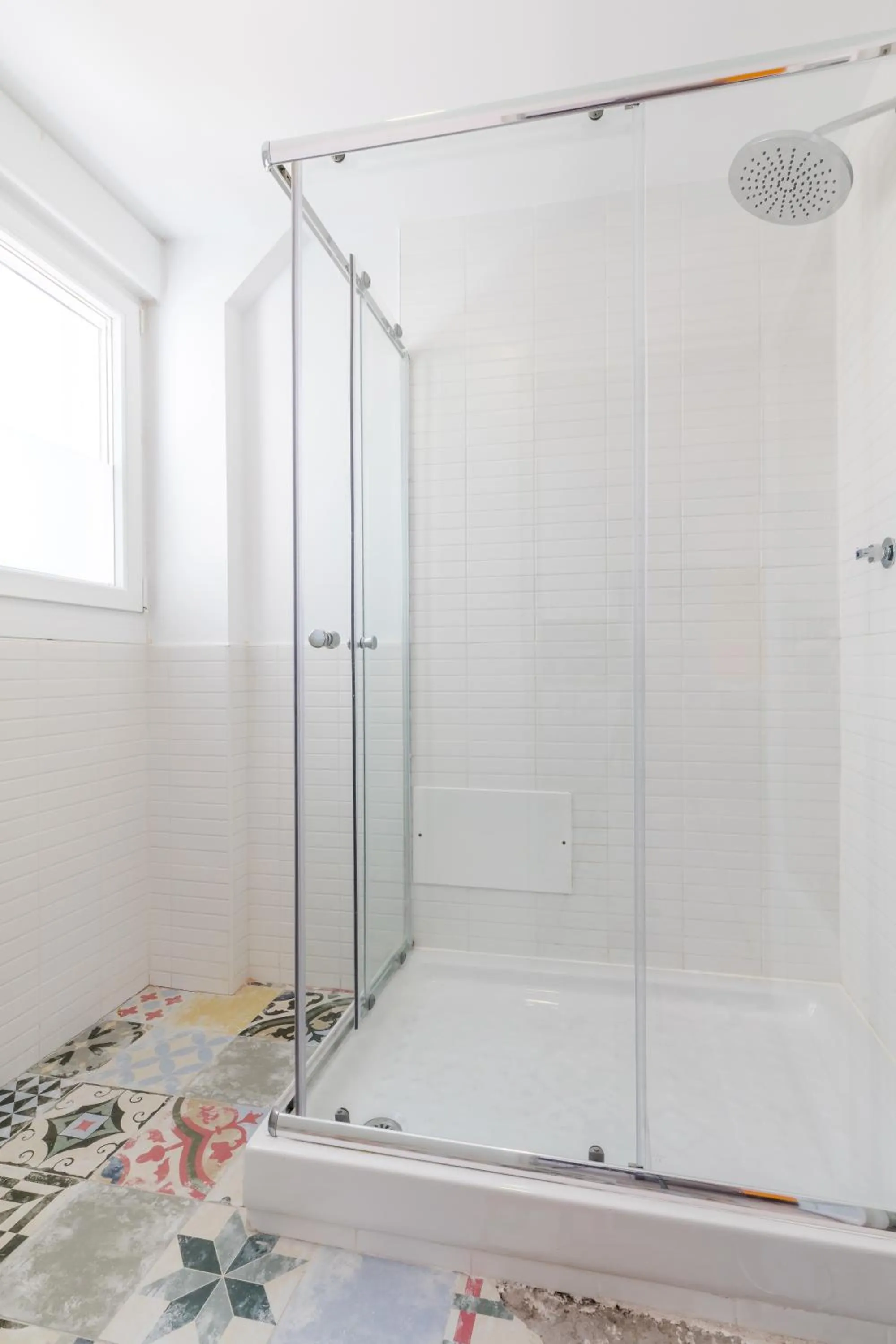 AYZ Villegas - Auto check-in property