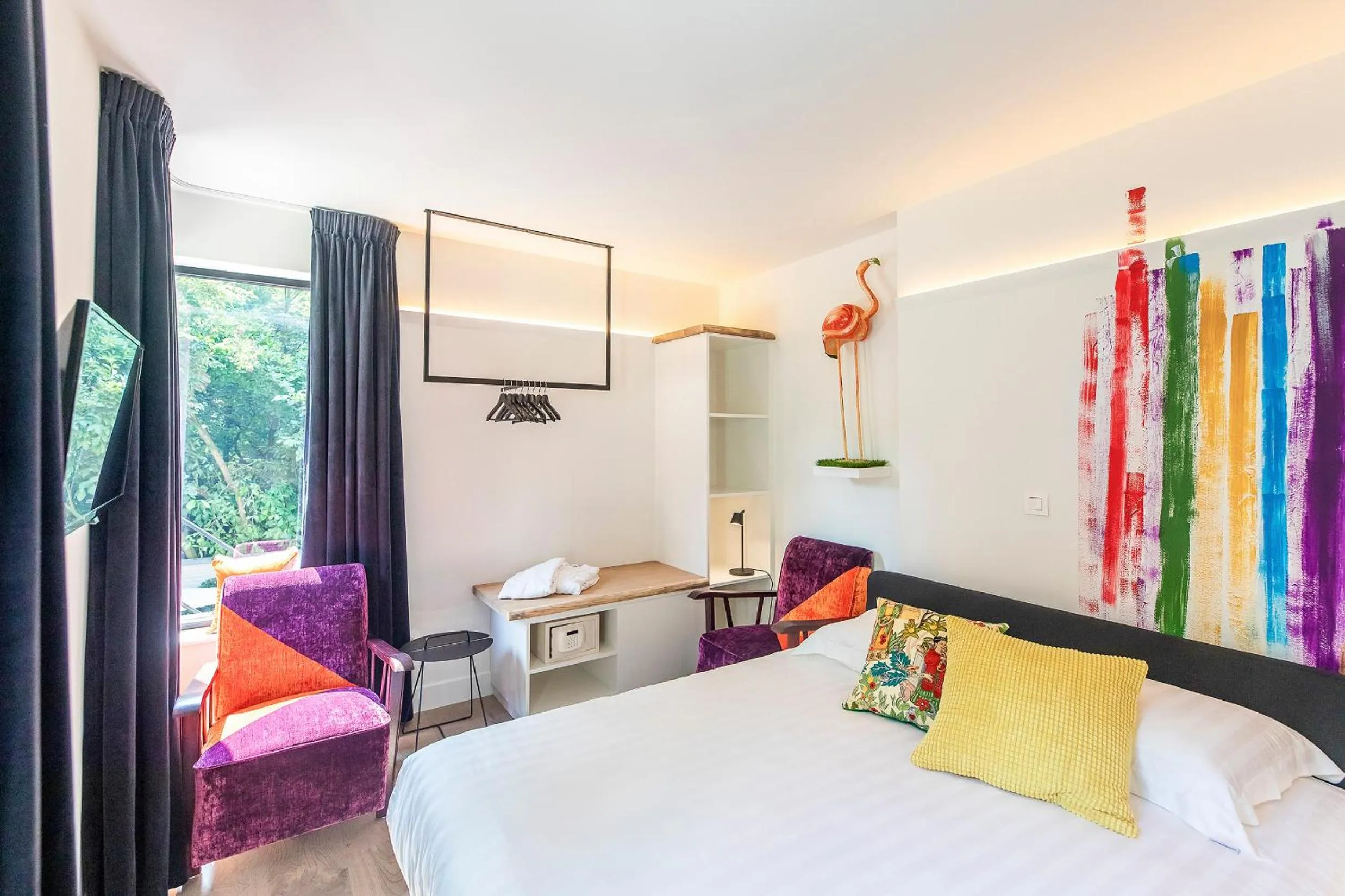 Photo of the whole room, Bed in BareFoodGIULIA - Inspiration Hotel