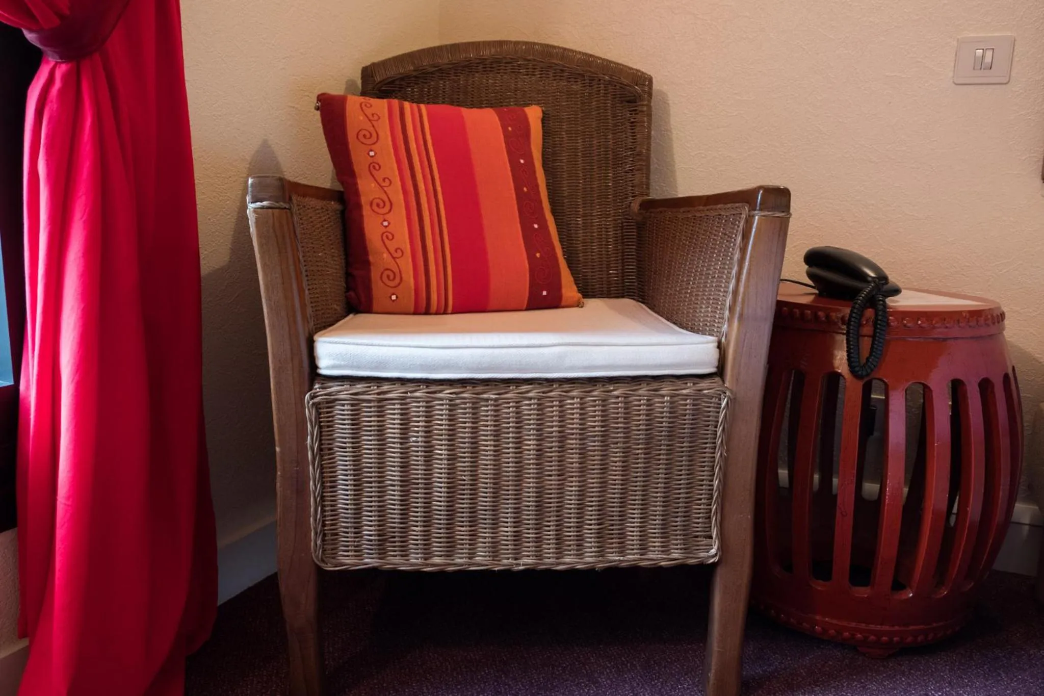 Photo of the whole room, Bed in CITOTEL La Chaumière Roz-Aven