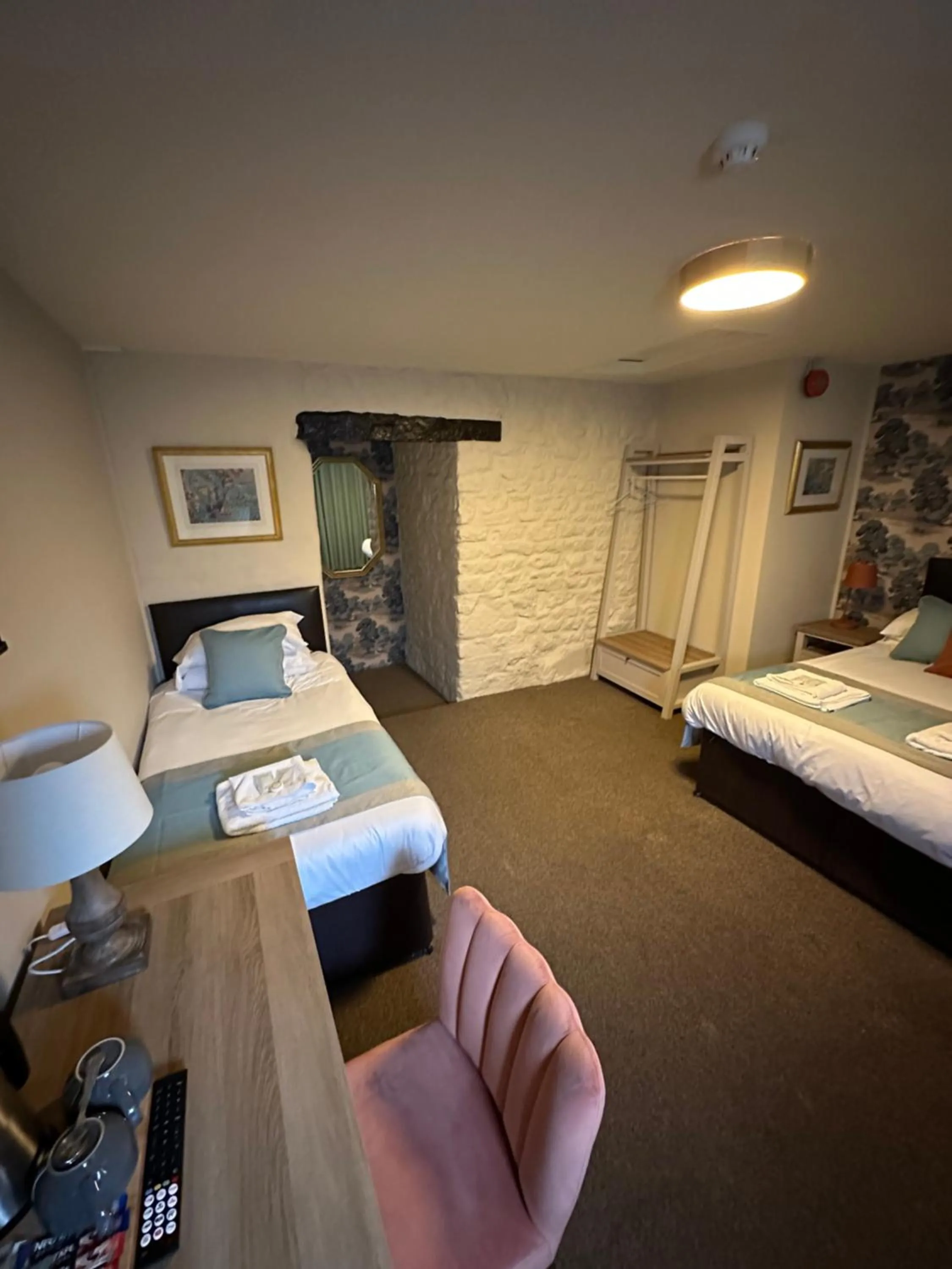 Bed in Old George Hotel