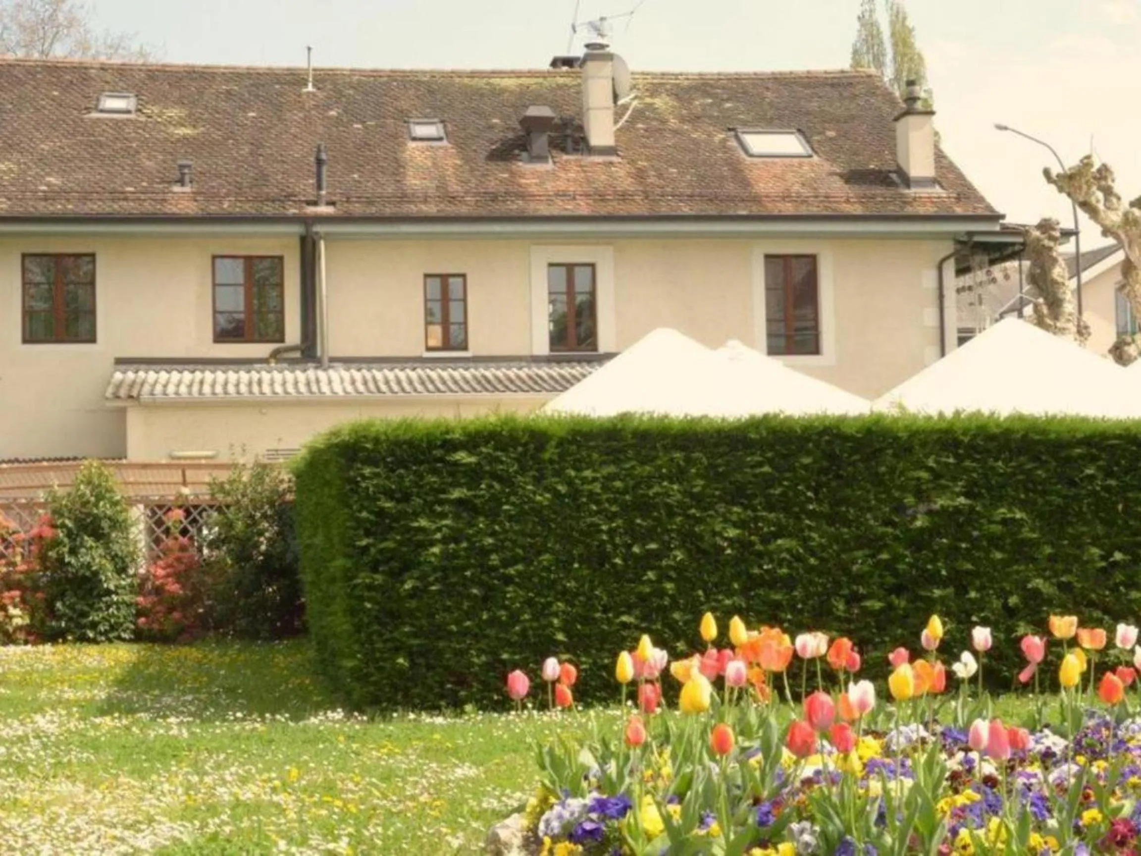 Facade/entrance in Hotel Restaurant Kutchi