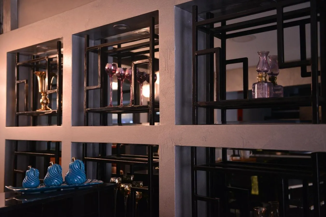 Restaurant/places to eat in KARAMANS SİRKECİ SUİTES HOTEL