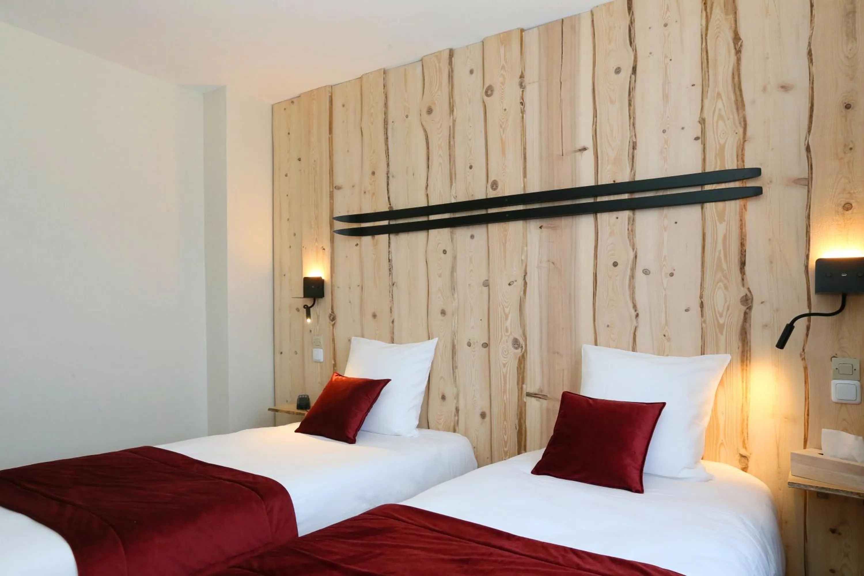 Bed in Hôtel Restaurant La Buffe