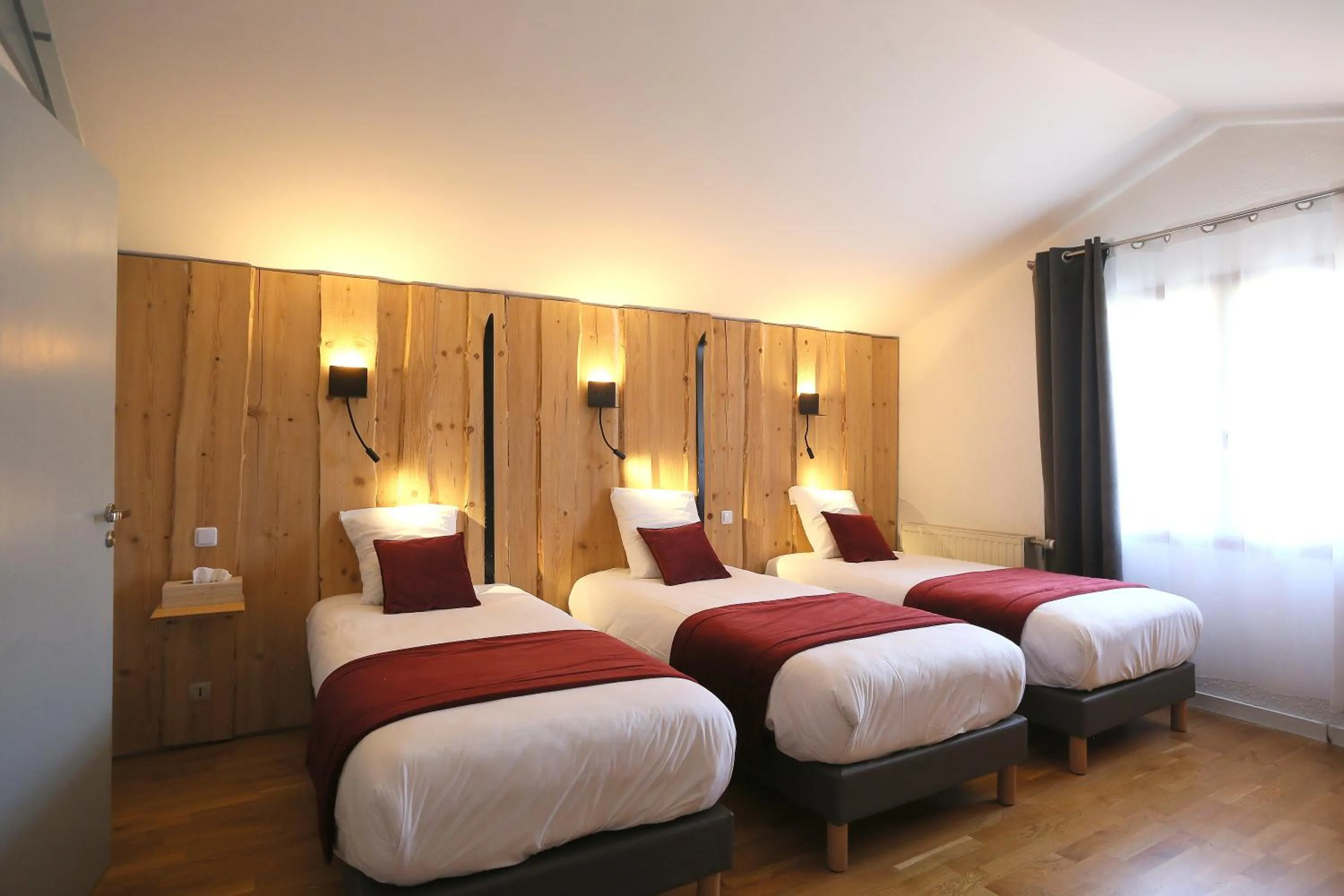 Bedroom, Bed in Hôtel Restaurant La Buffe