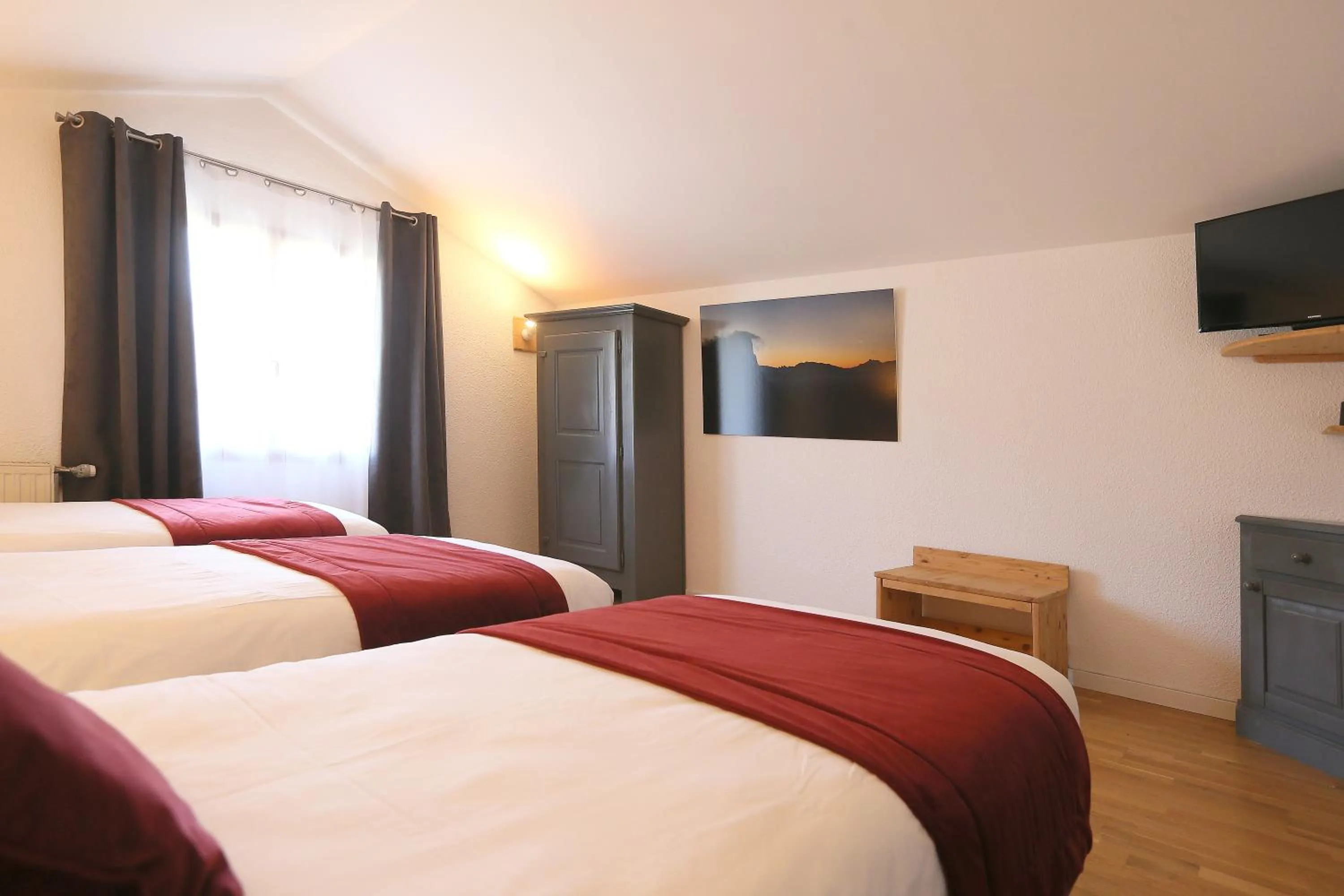 Bedroom, Bed in Hôtel Restaurant La Buffe