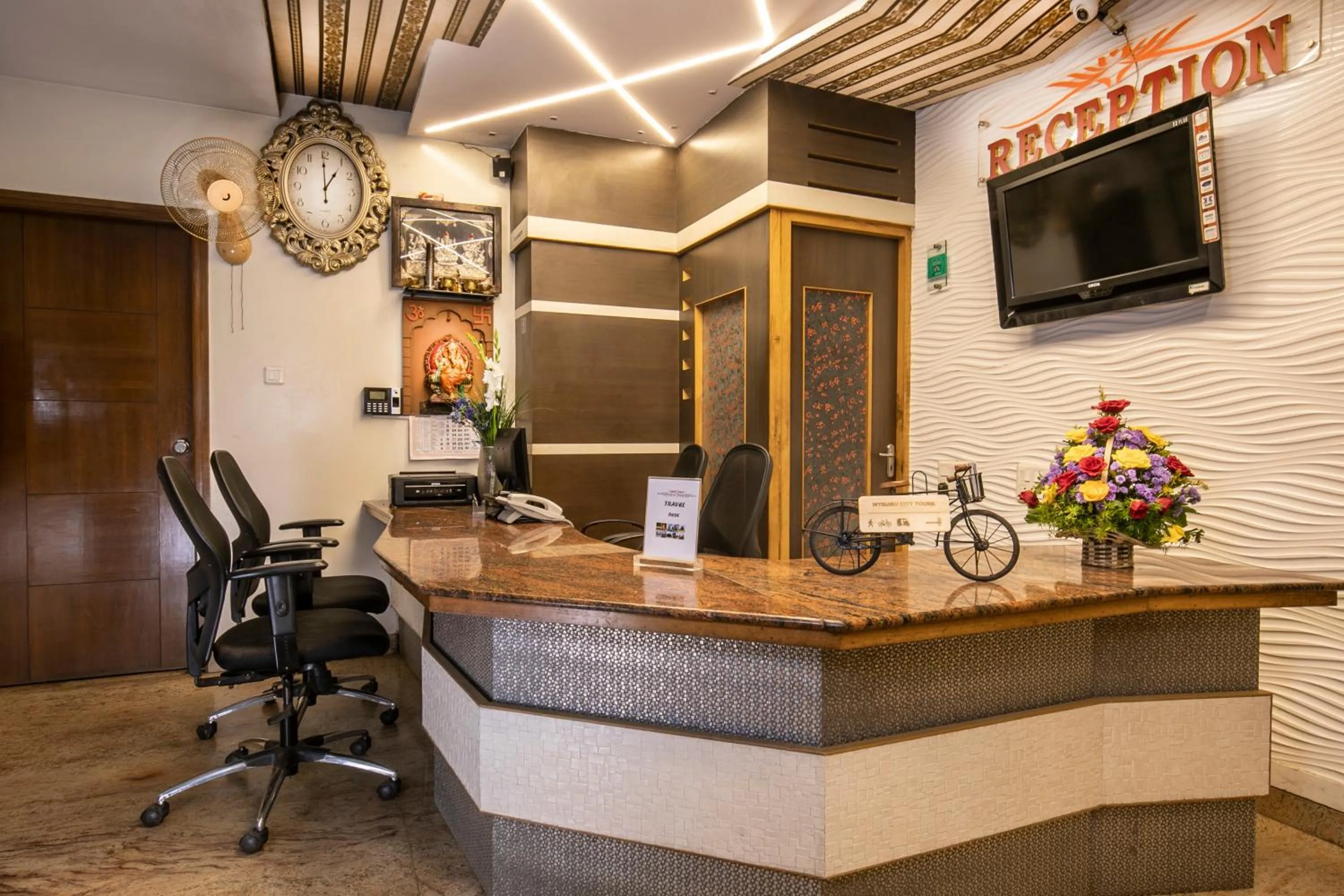 Facade/entrance in Aishwarya Residency