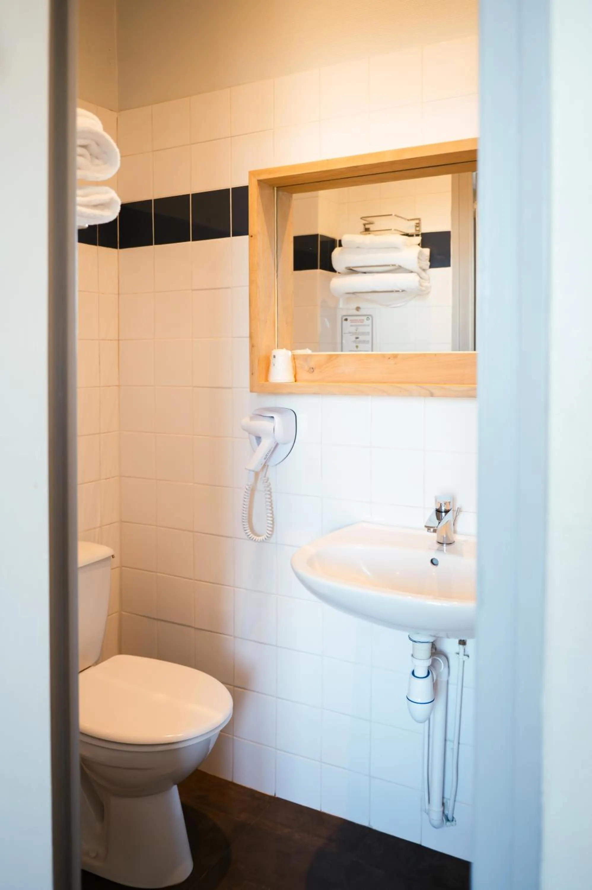 Toilet in Hôtel Bellevue