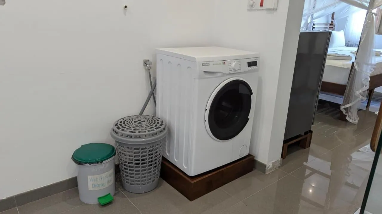 washing machine in Suriya Arana