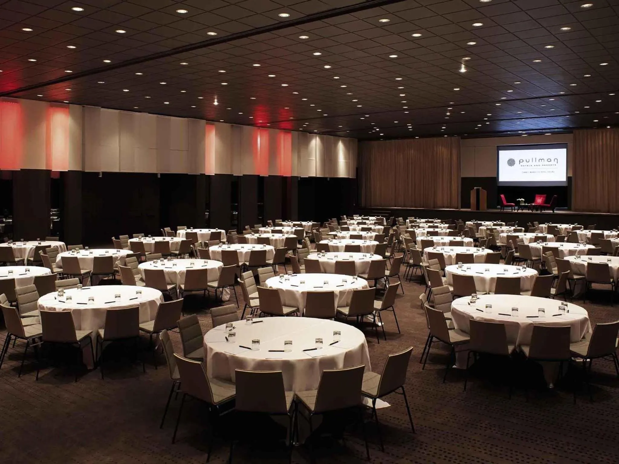 Meeting/conference room in Pullman Cannes Mandelieu