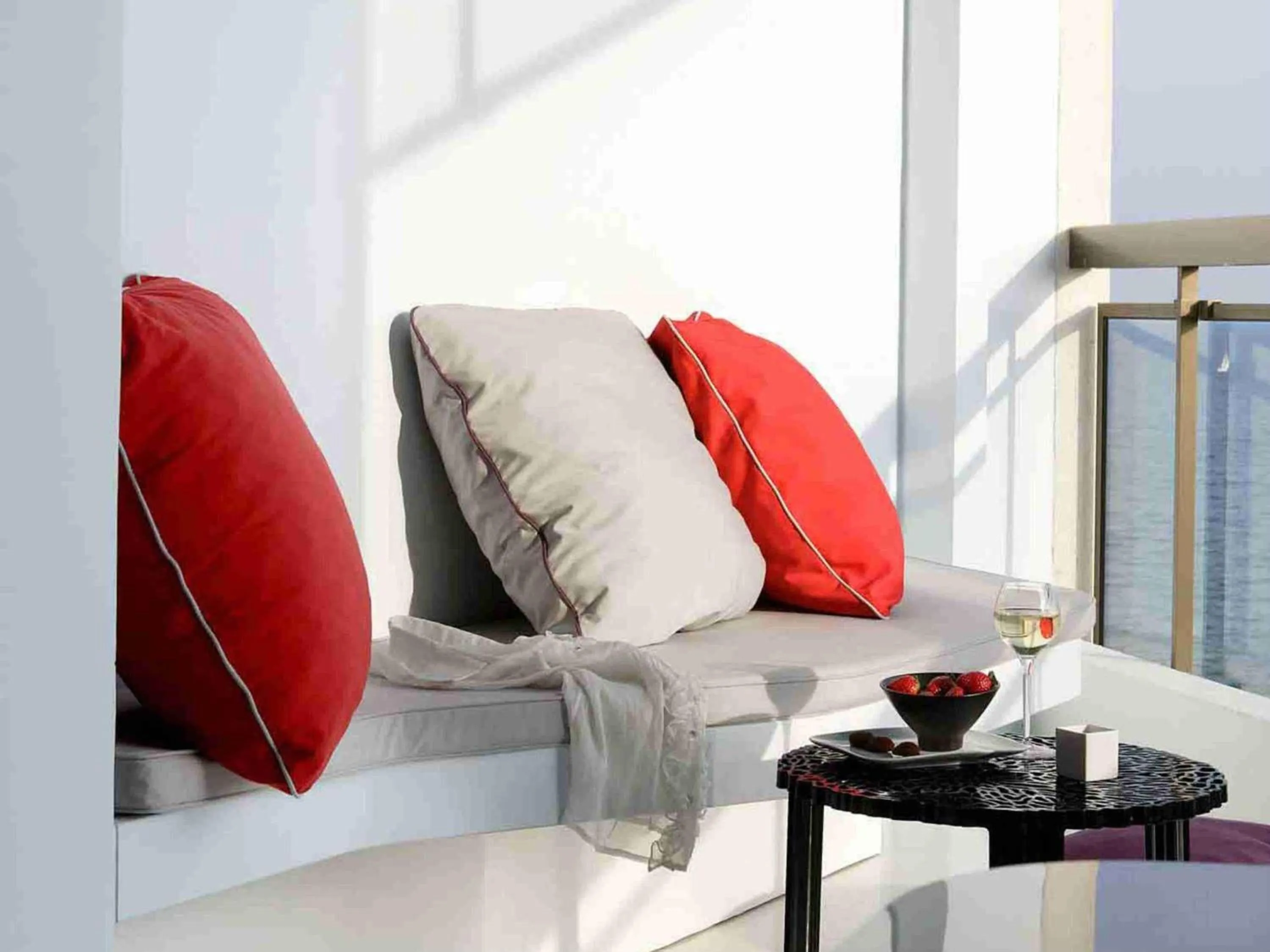 Bedroom in Pullman Cannes Mandelieu