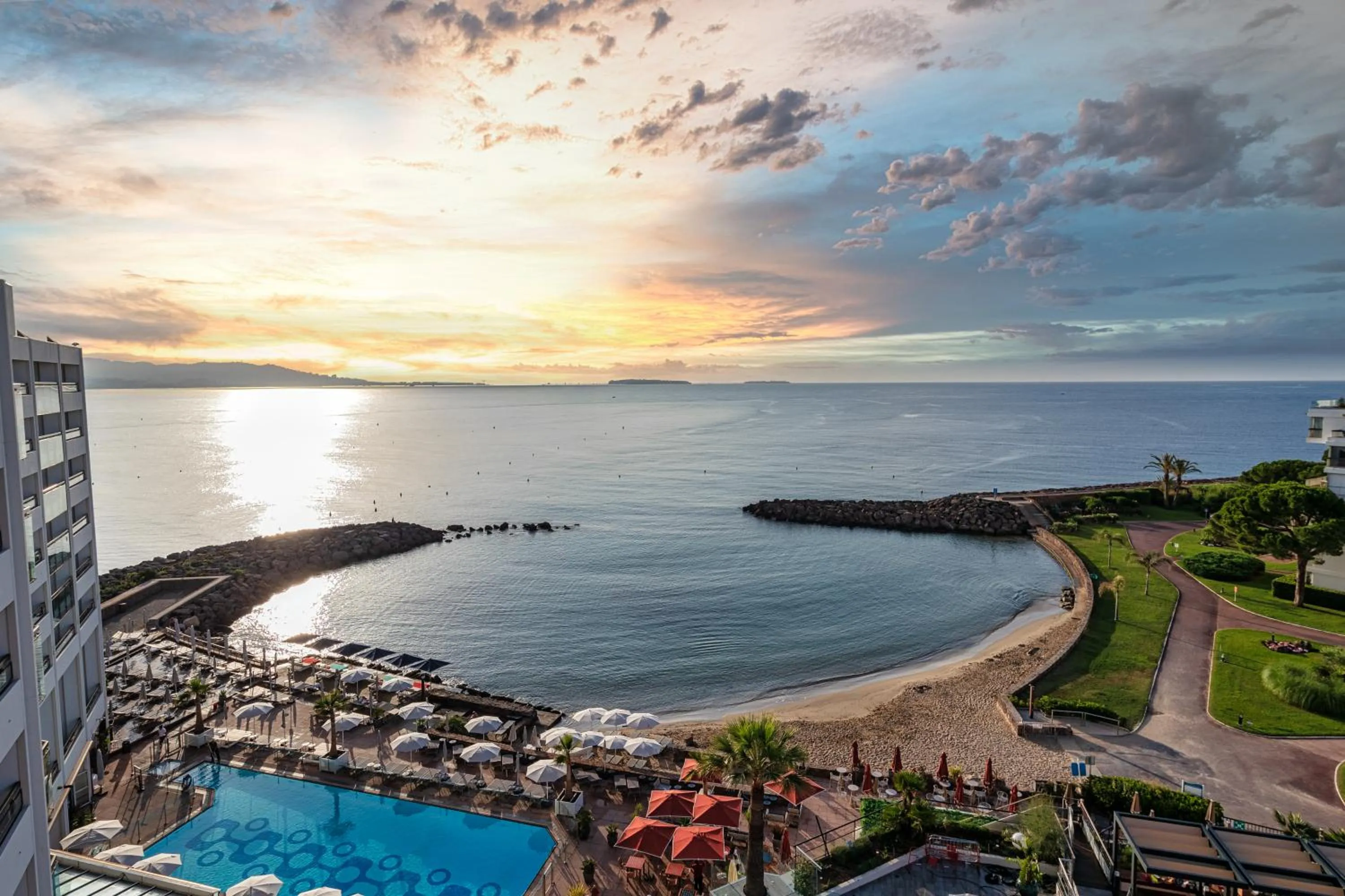 Property building in Pullman Cannes Mandelieu