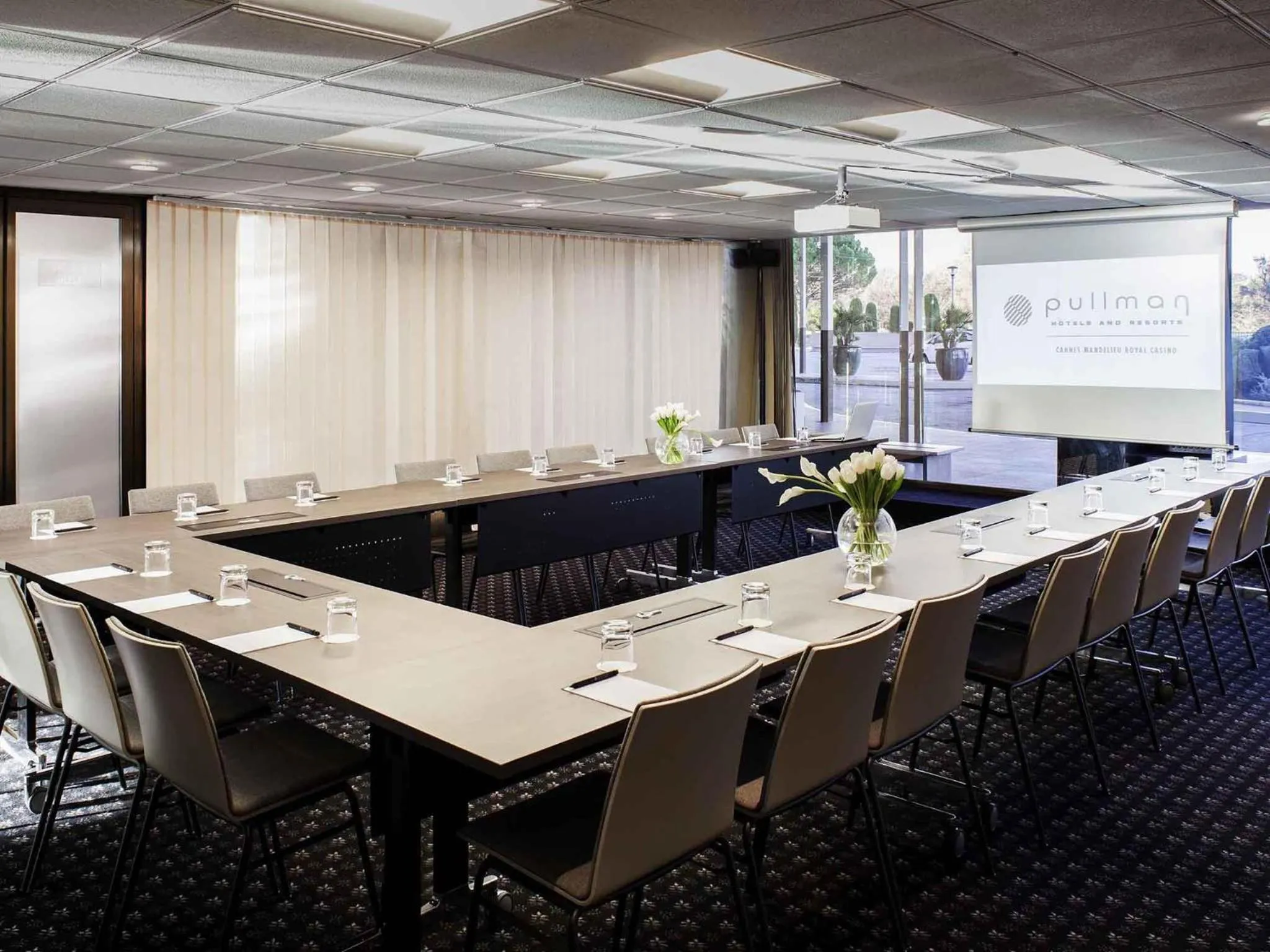 Meeting/conference room in Pullman Cannes Mandelieu